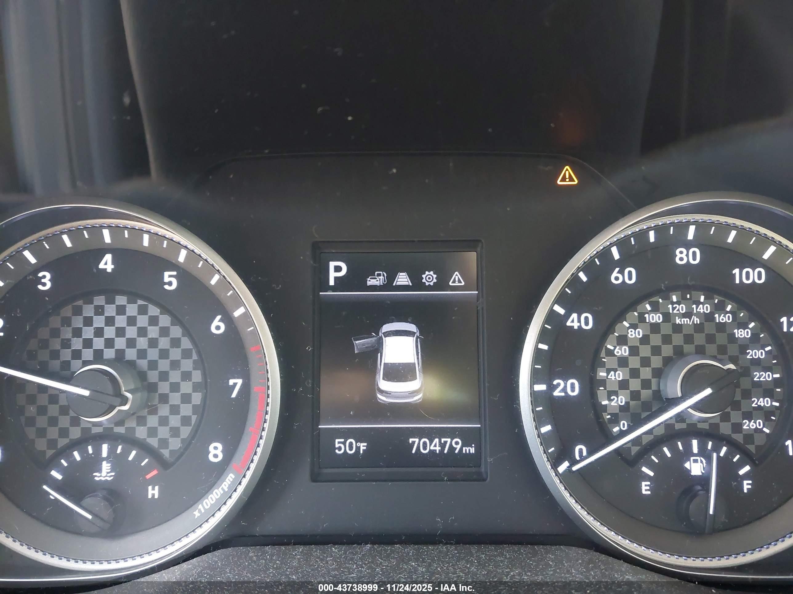HYUNDAI ELANTRA image 7
