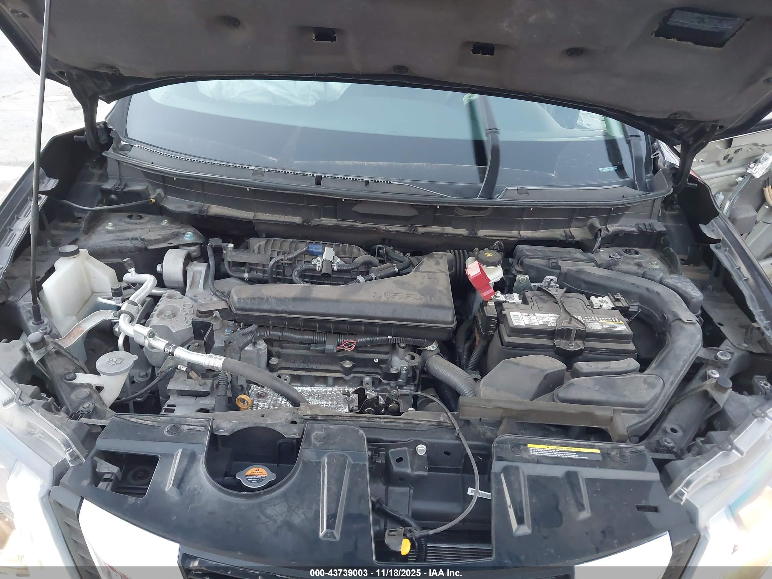 NISSAN ROGUE image 10