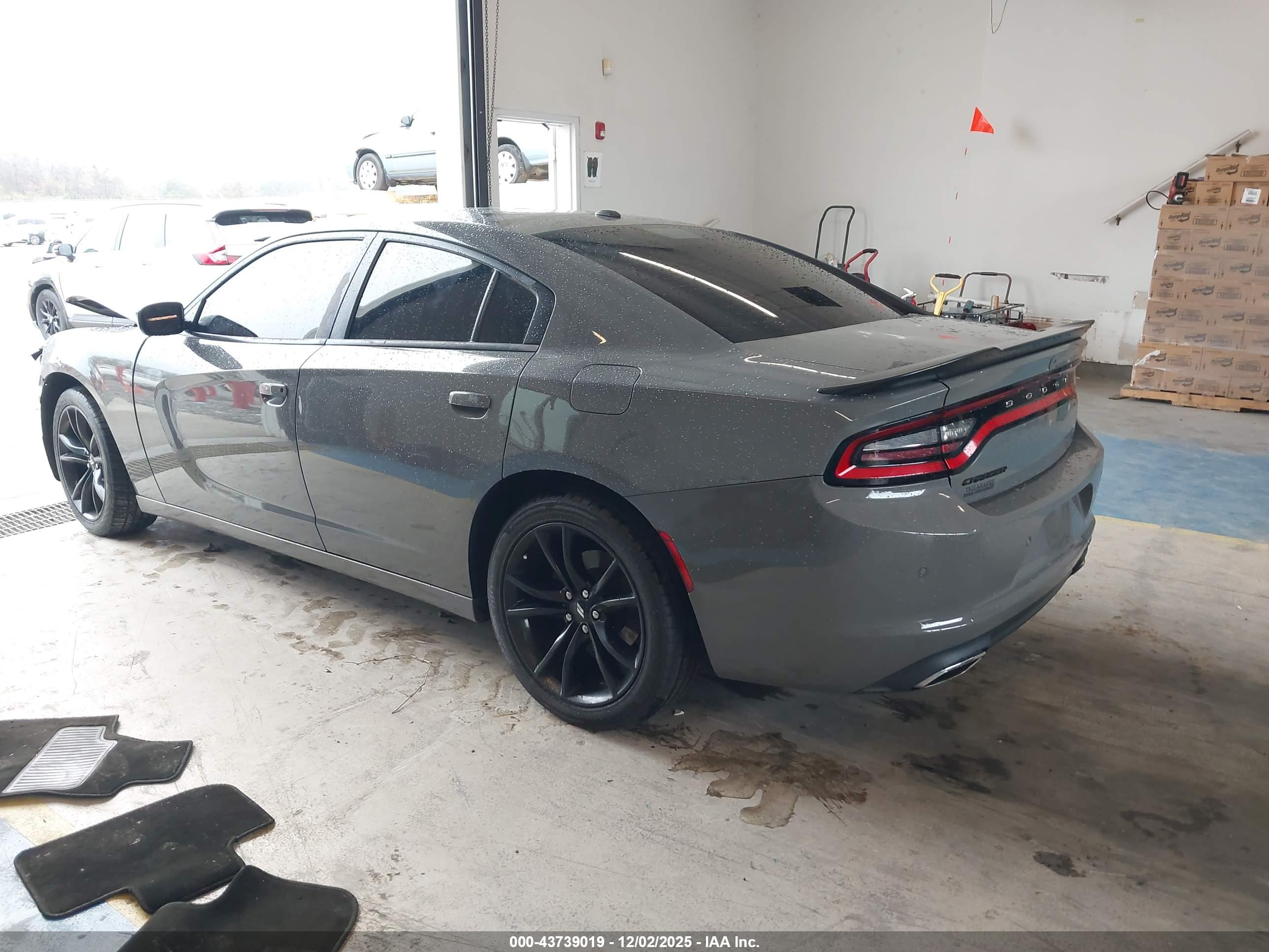 DODGE CHARGER image 3