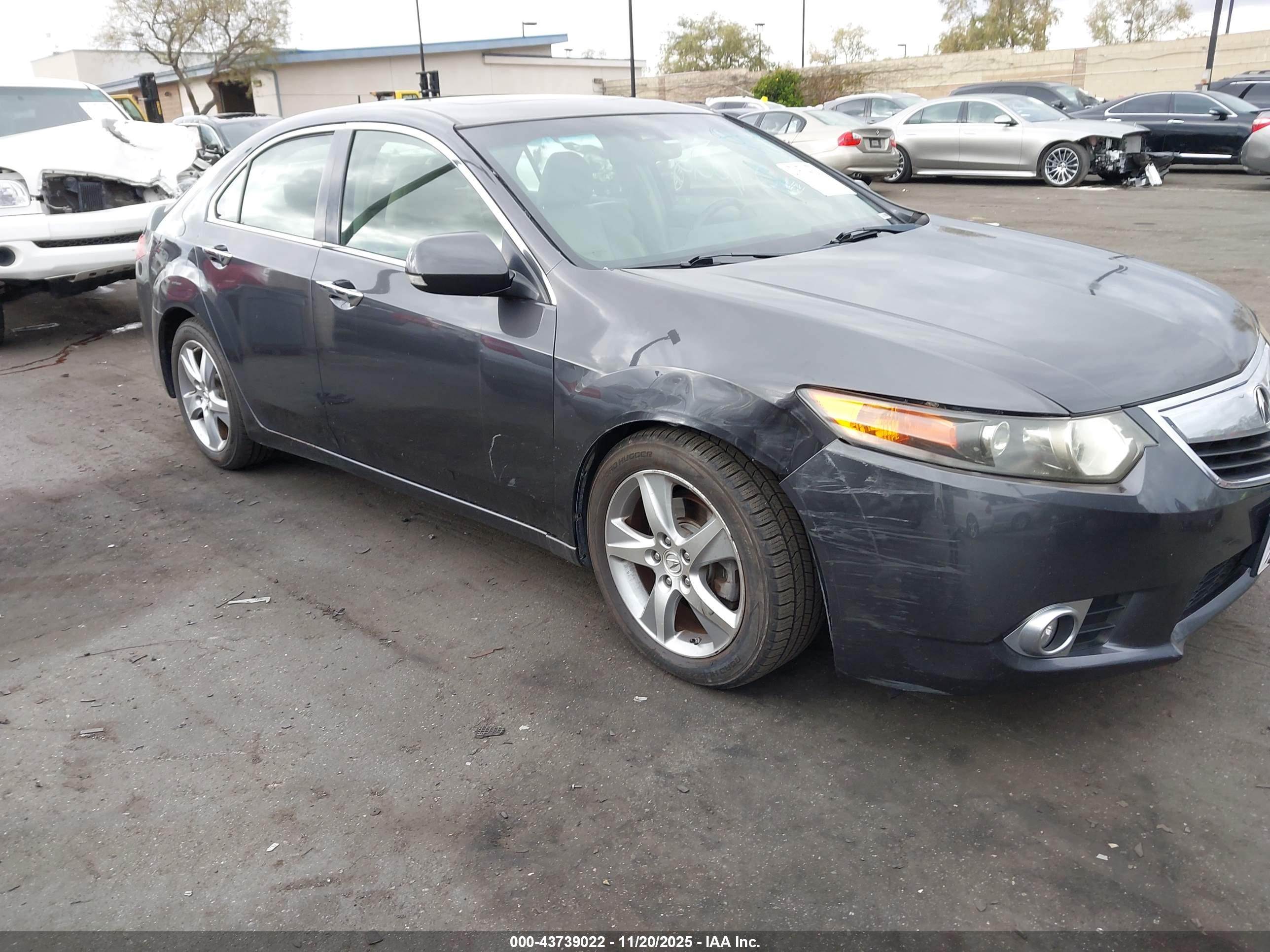 ACURA TSX image 6