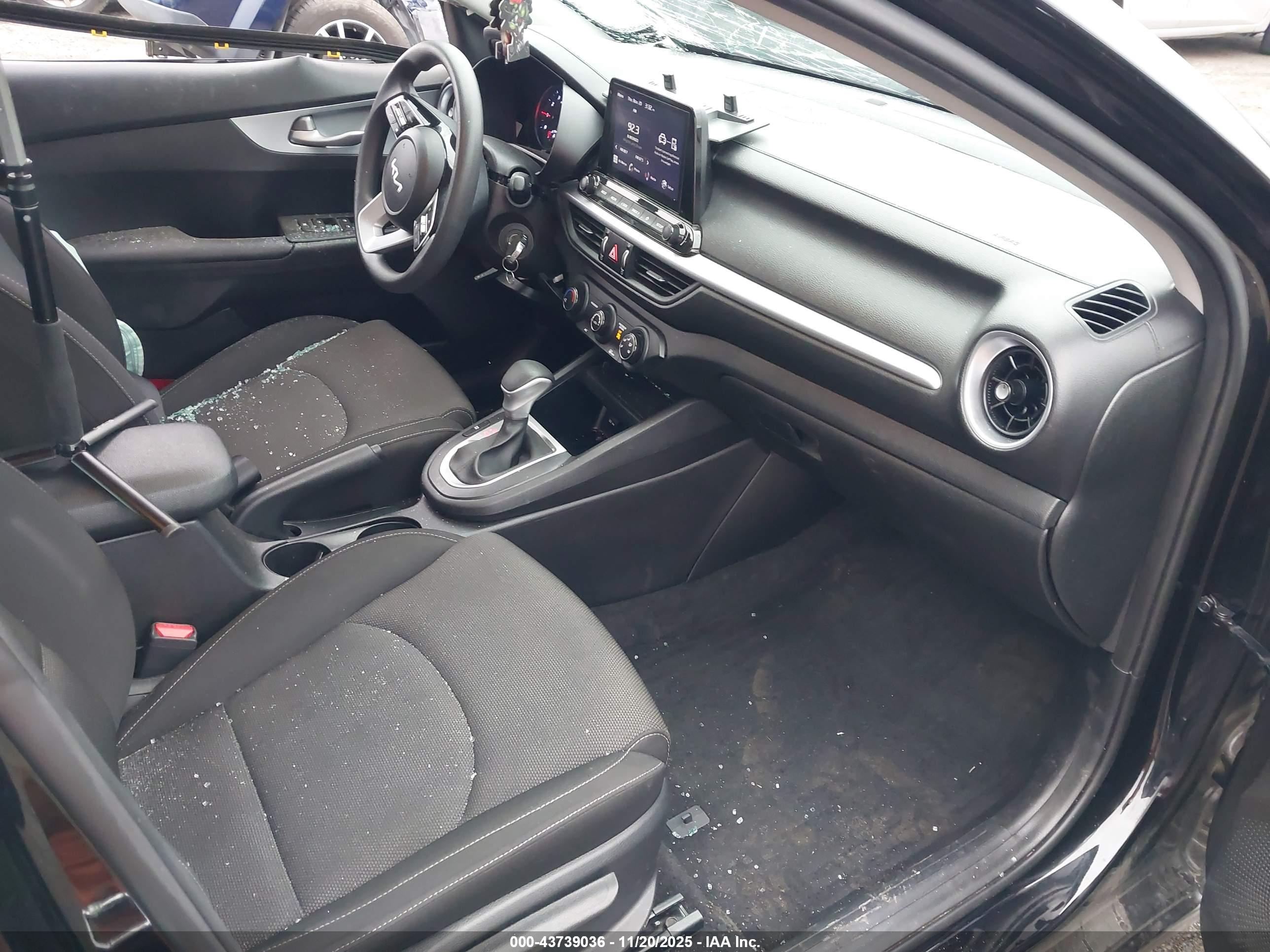 KIA FORTE image 5