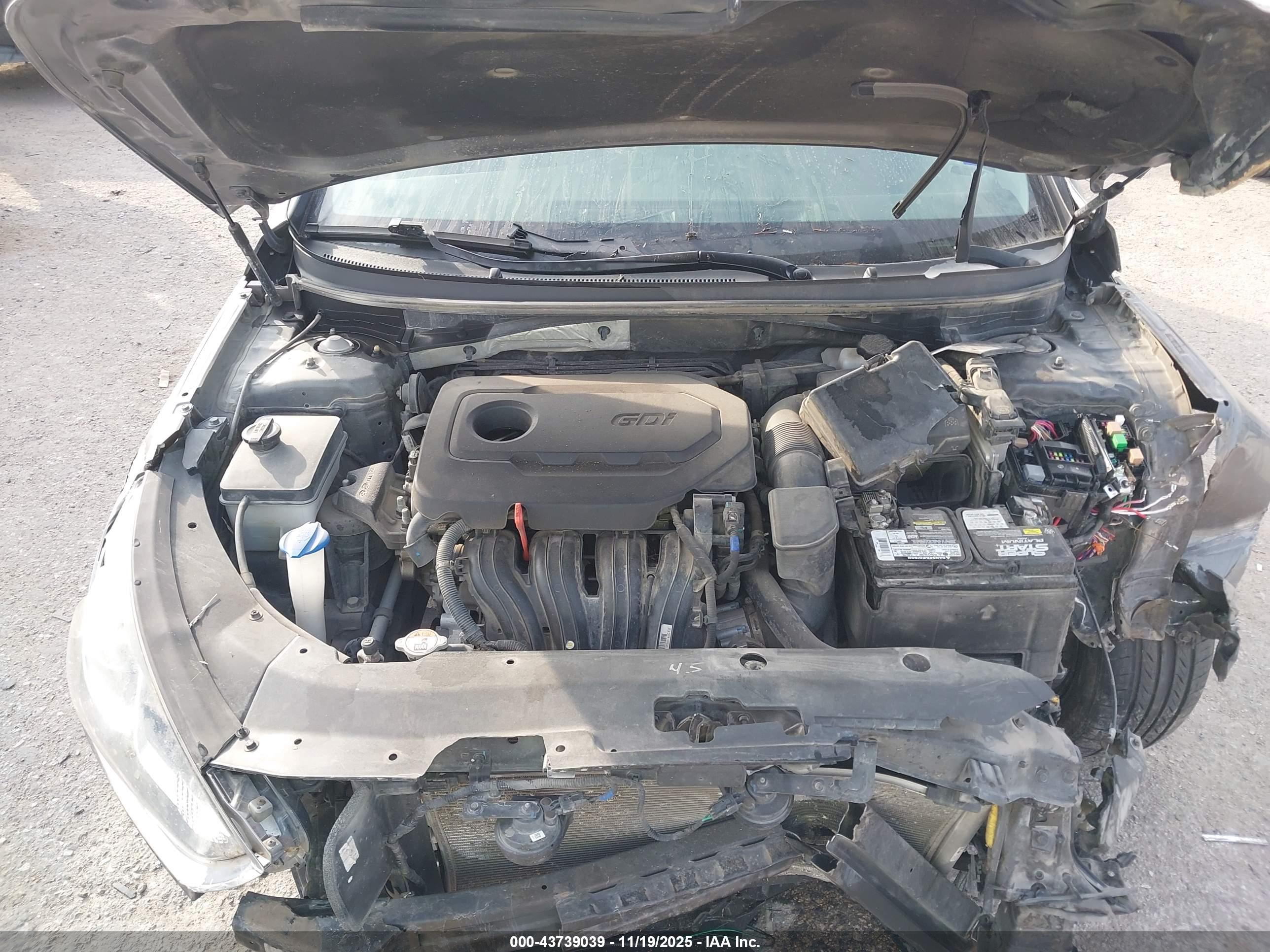 HYUNDAI SONATA image 10