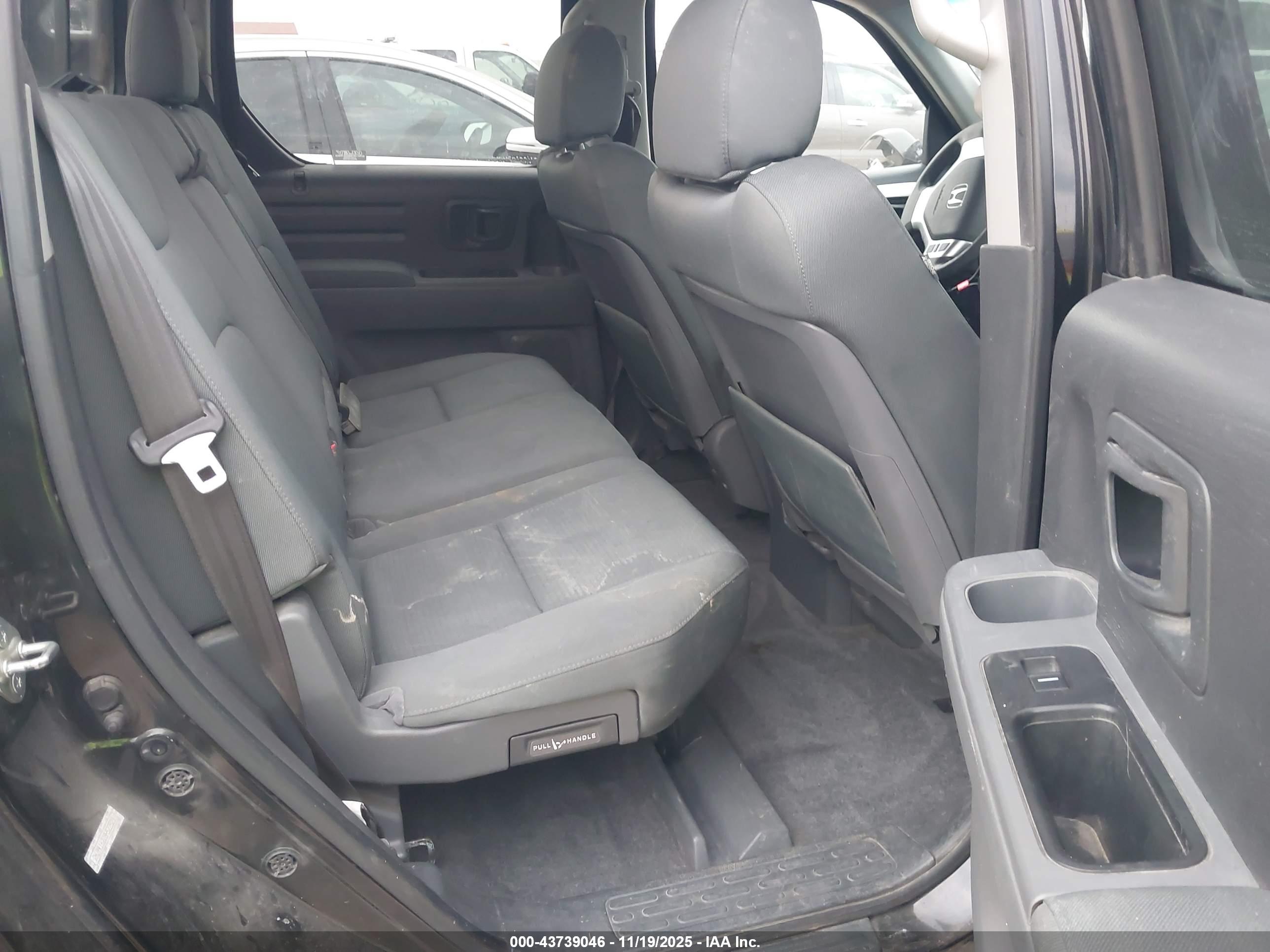 HONDA RIDGELINE image 8