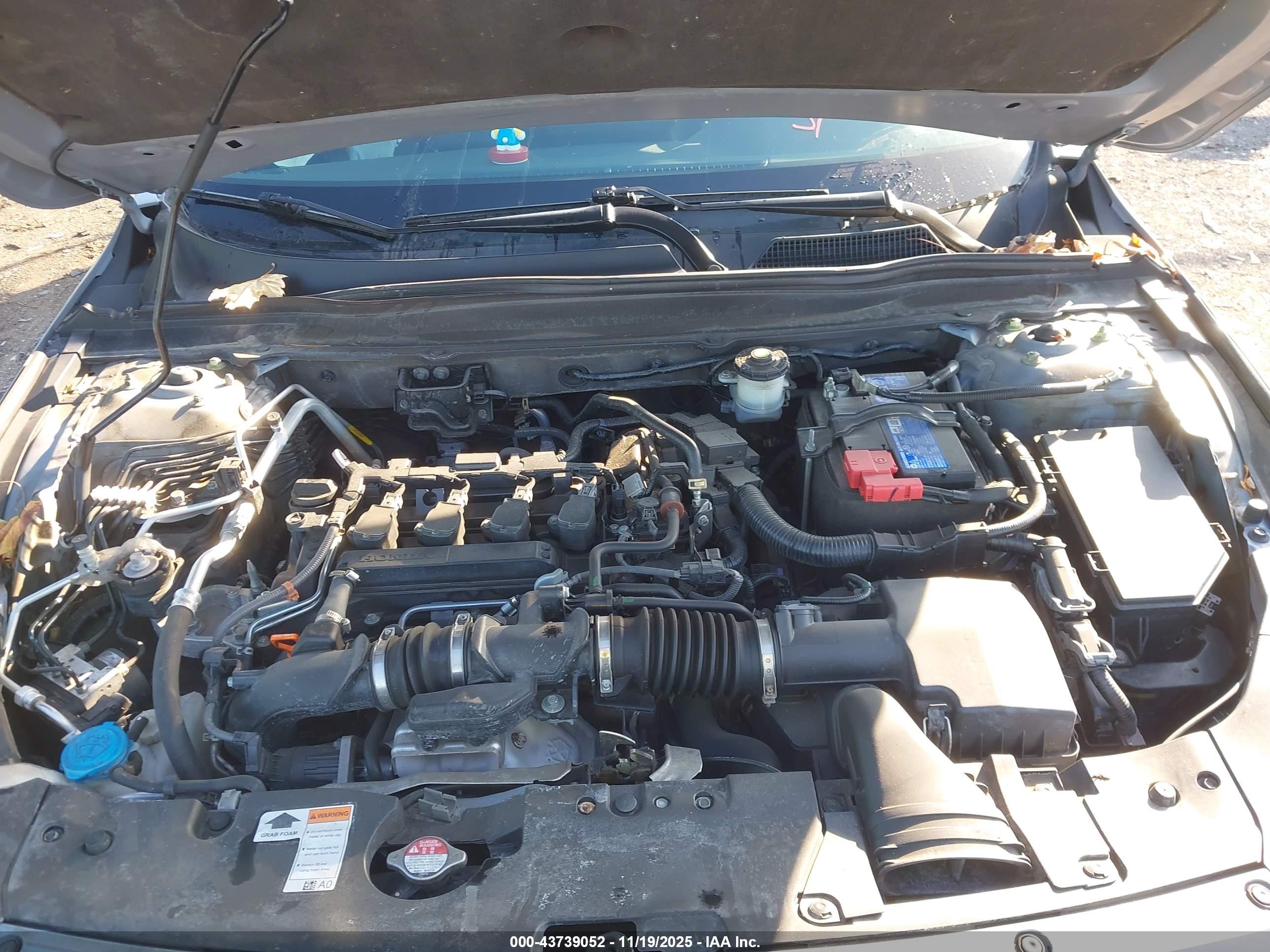 HONDA ACCORD image 10