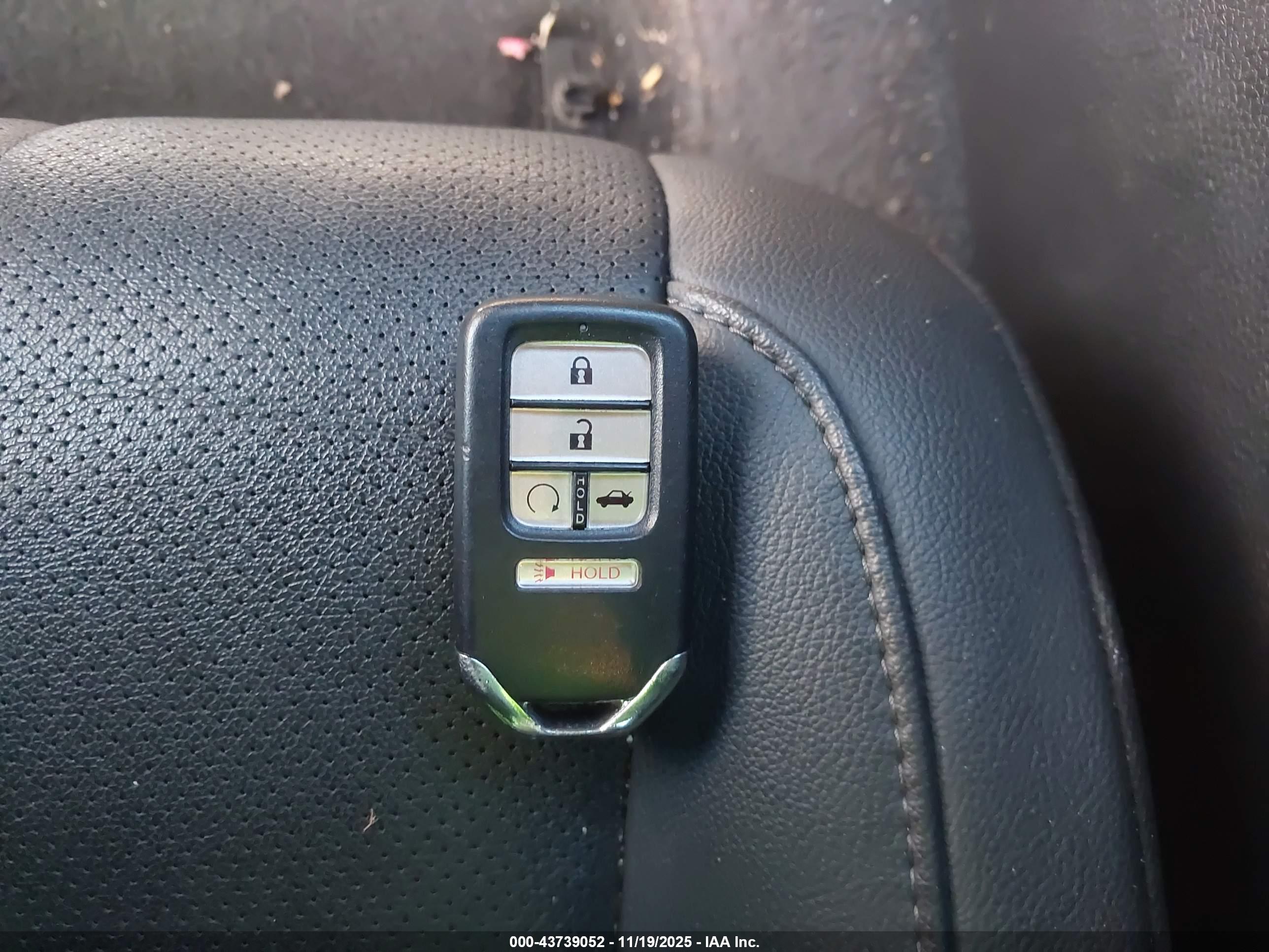HONDA ACCORD image 11