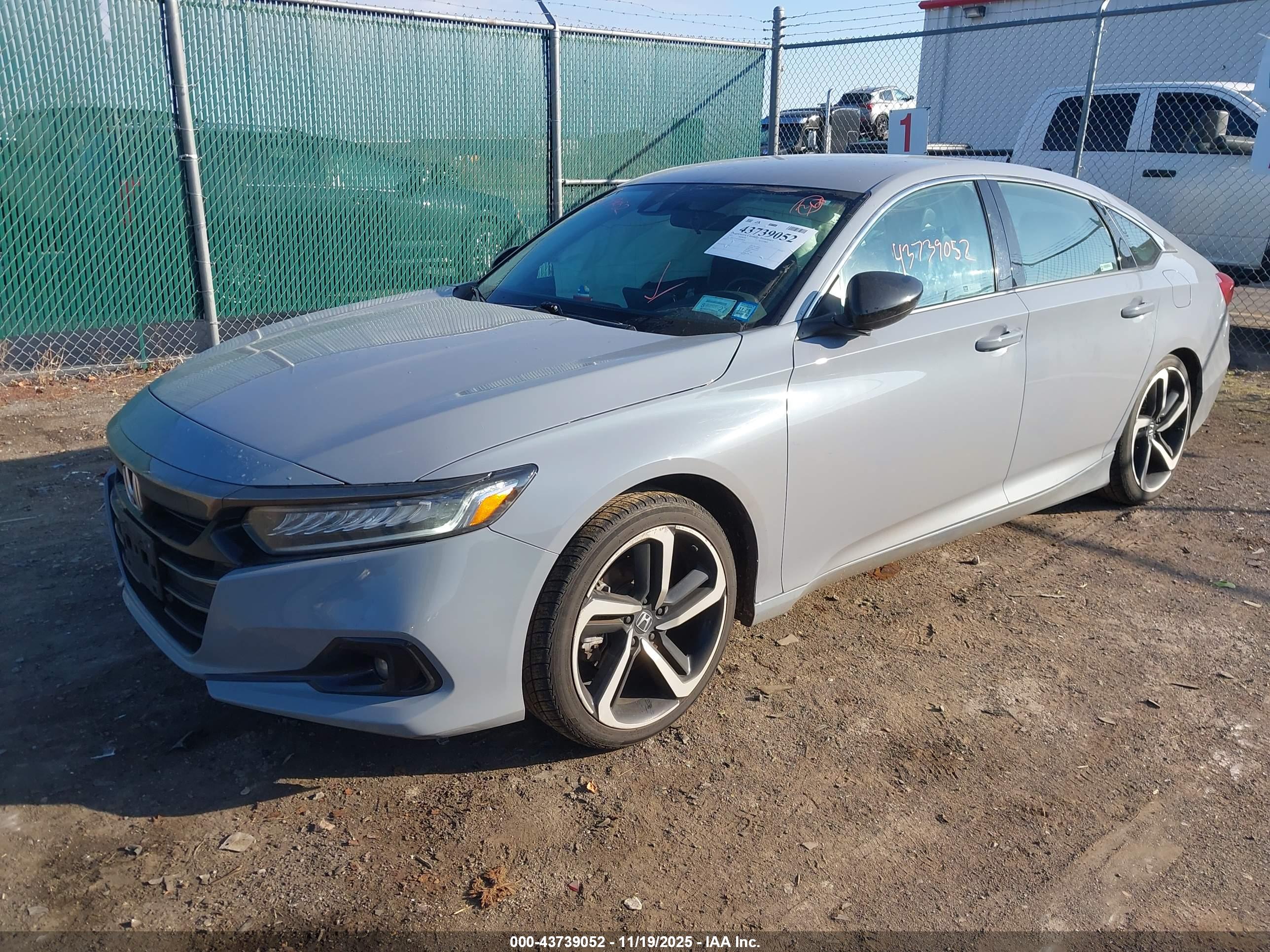HONDA ACCORD image 2