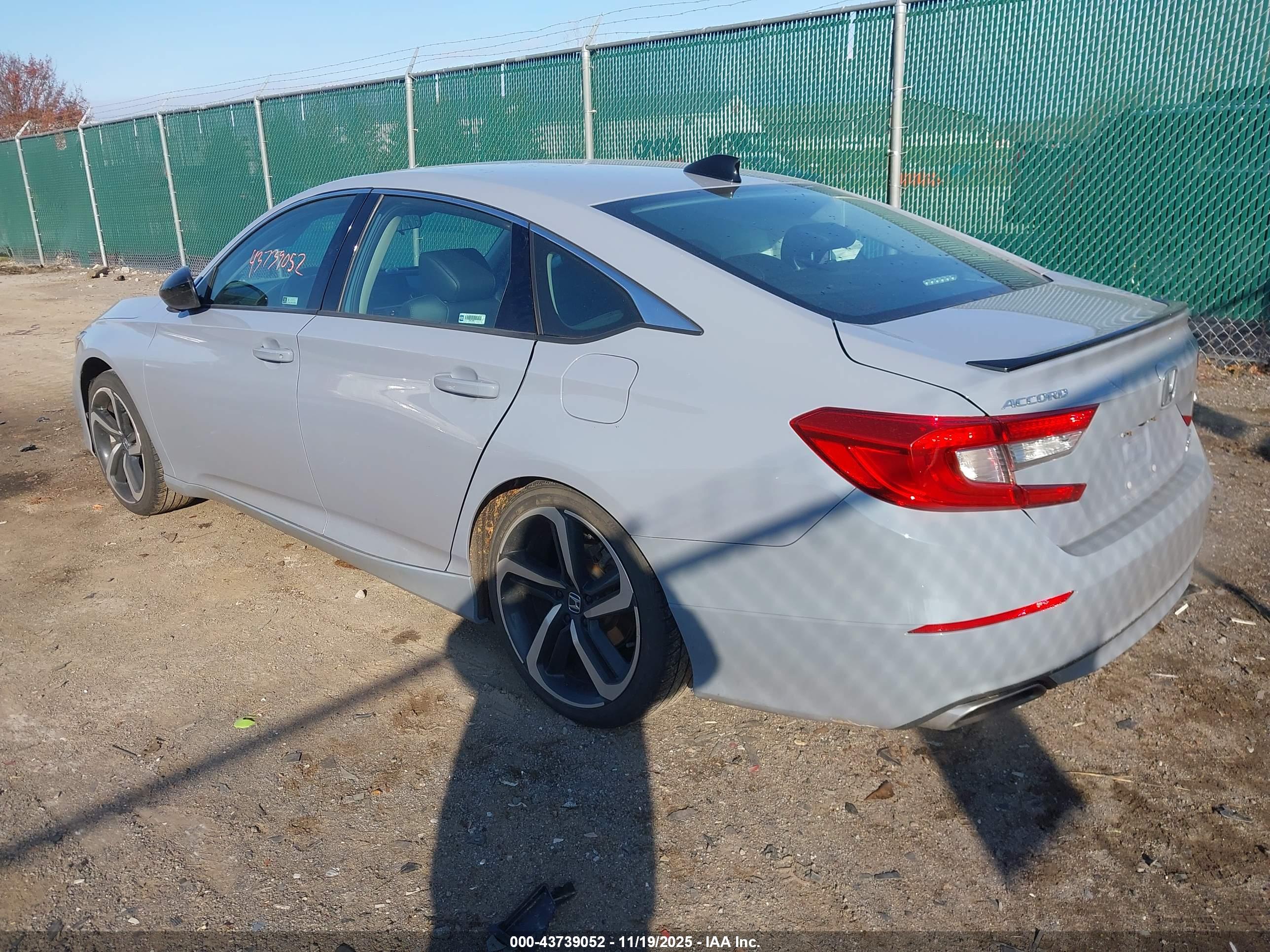 HONDA ACCORD image 3