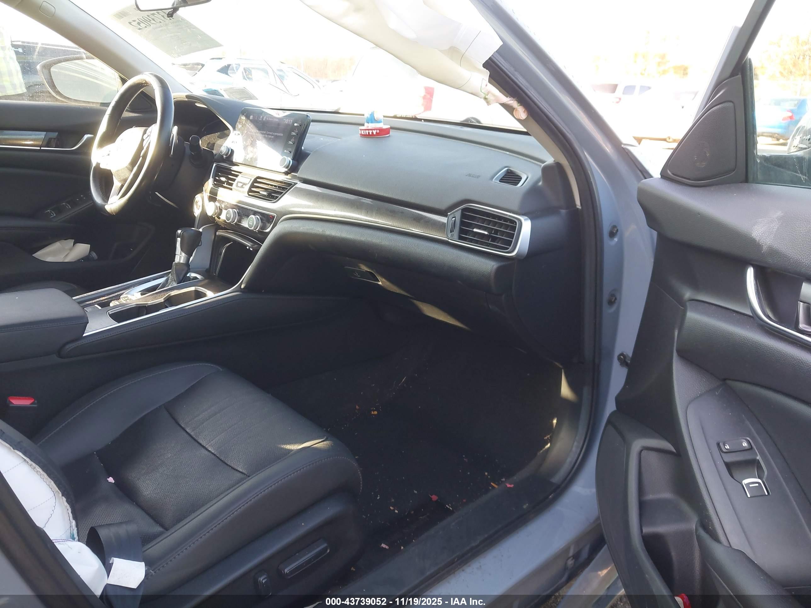 HONDA ACCORD image 5