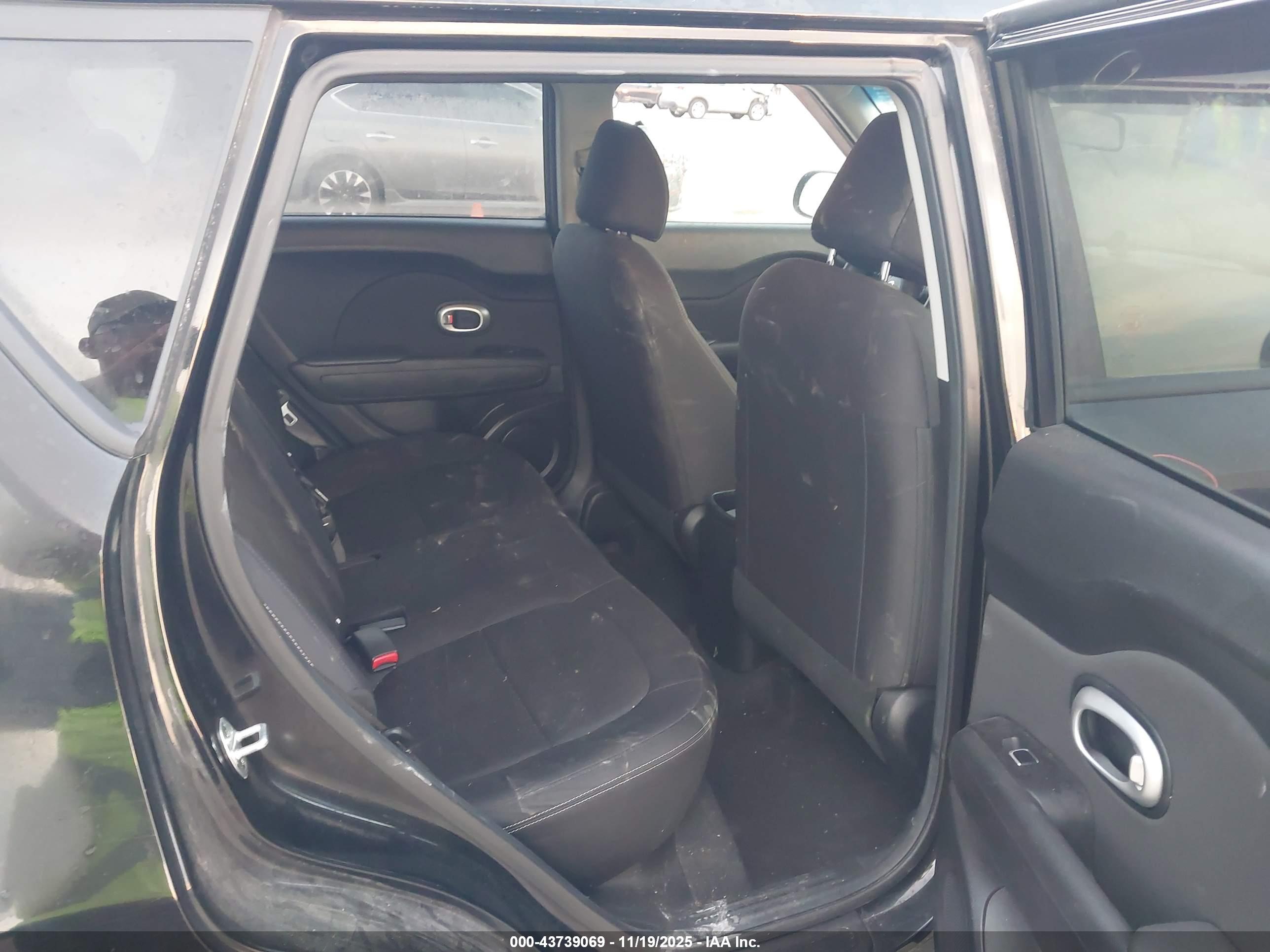 KIA SOUL image 8