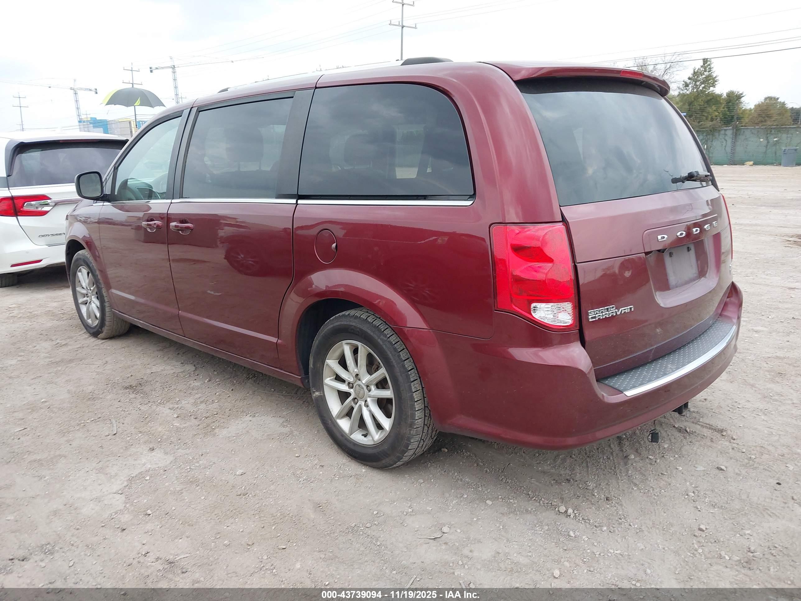 DODGE GRAND image 3