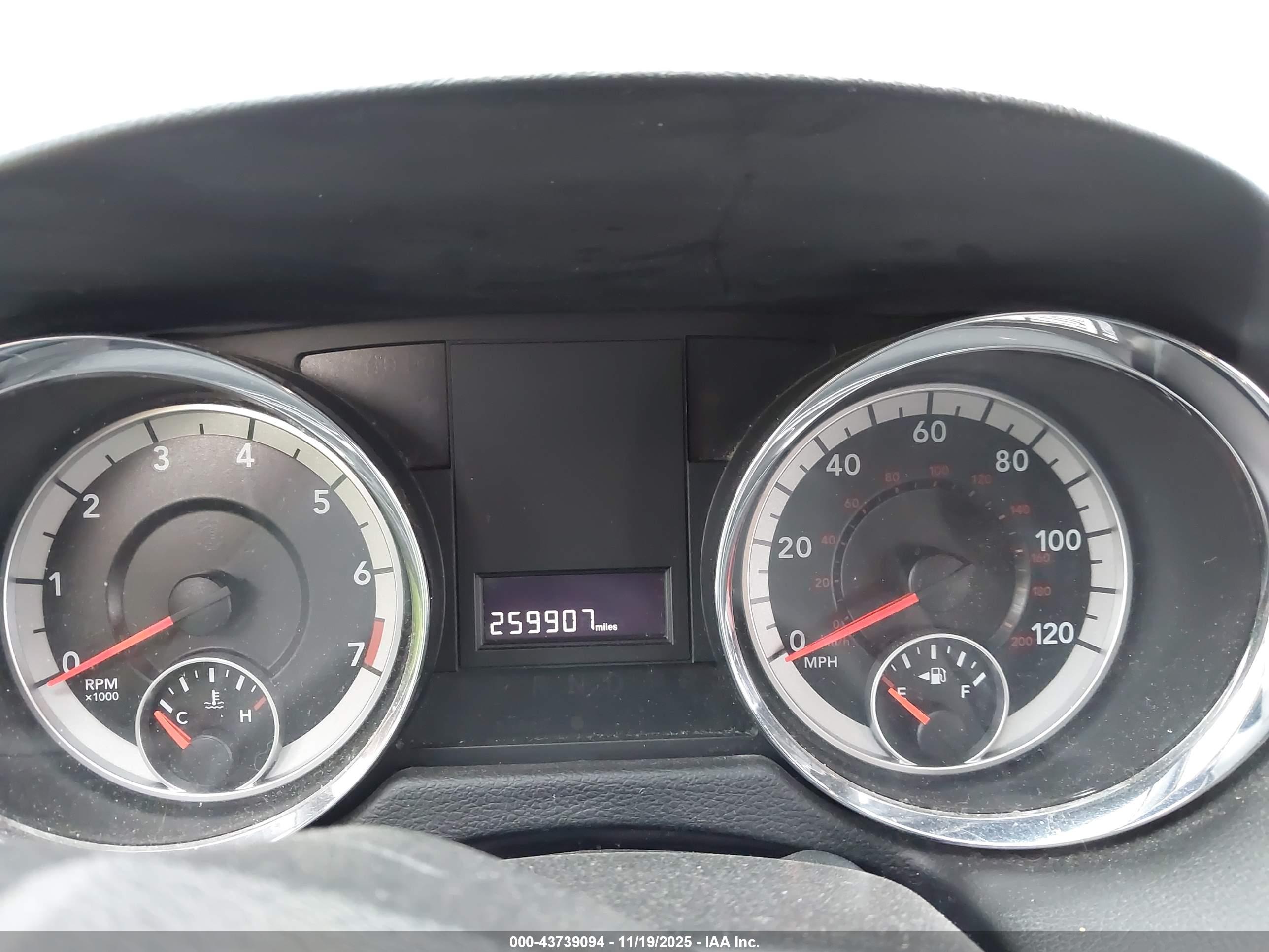 DODGE GRAND image 7