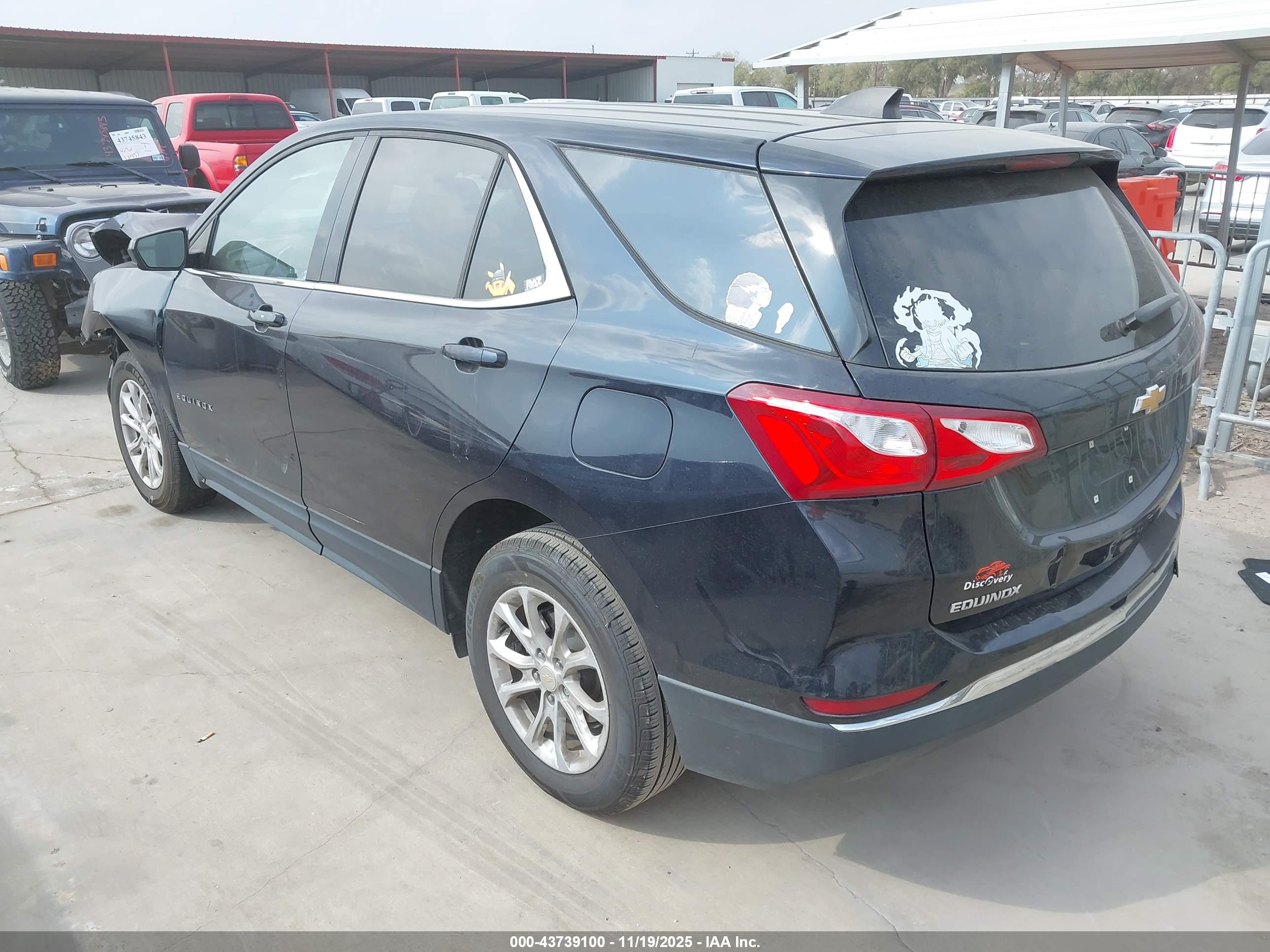 CHEVROLET EQUINOX image 3