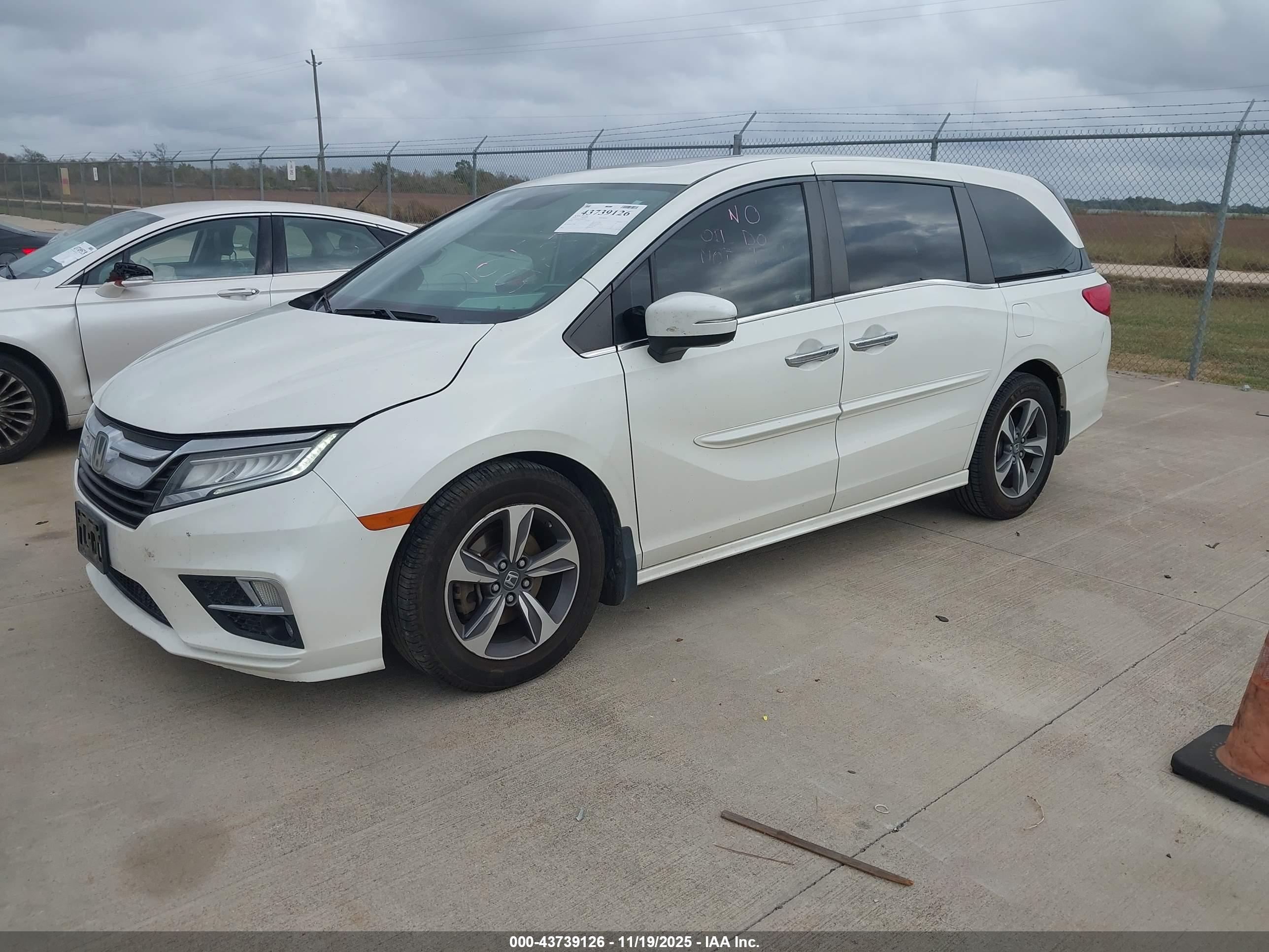 HONDA ODYSSEY image 2