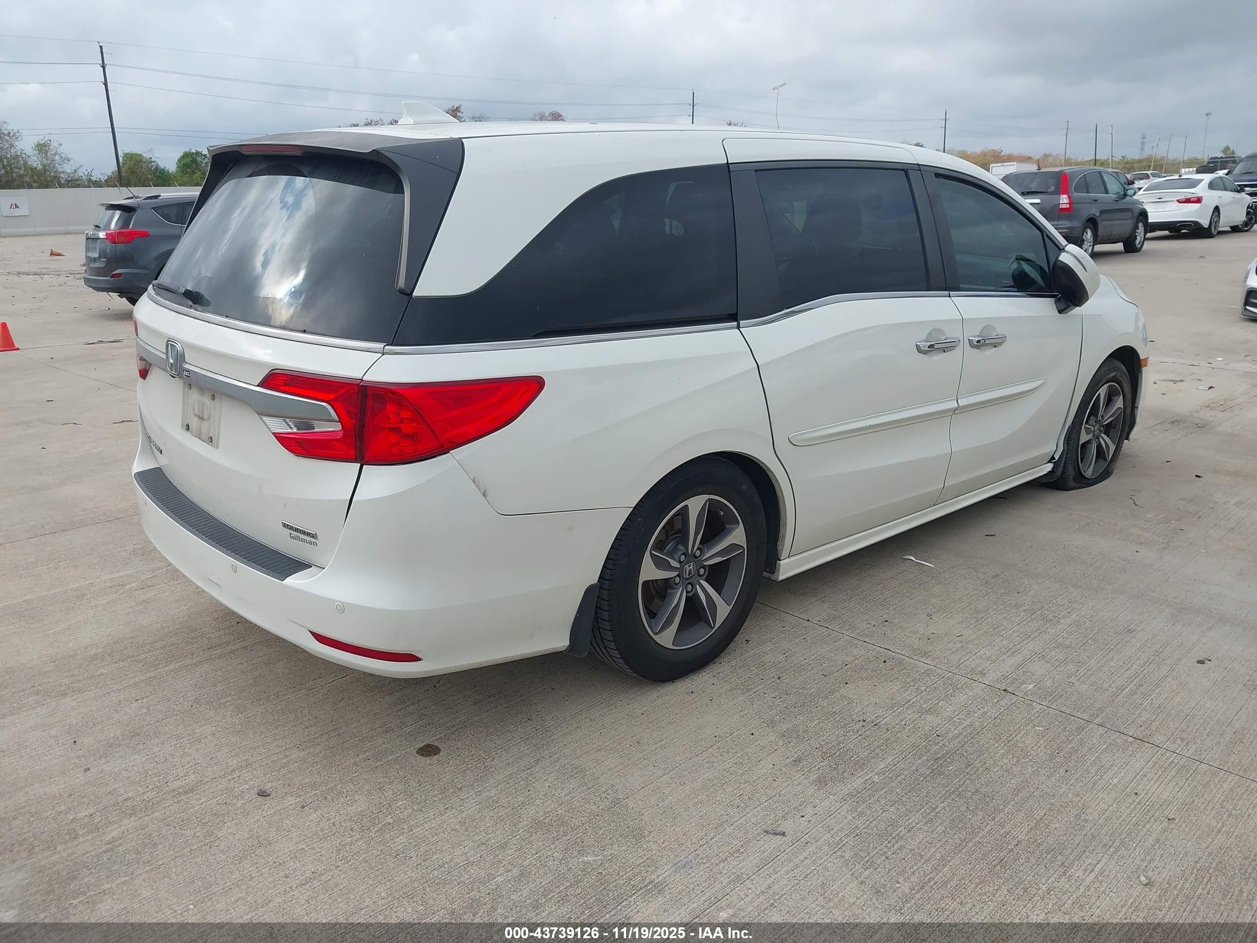 HONDA ODYSSEY image 4