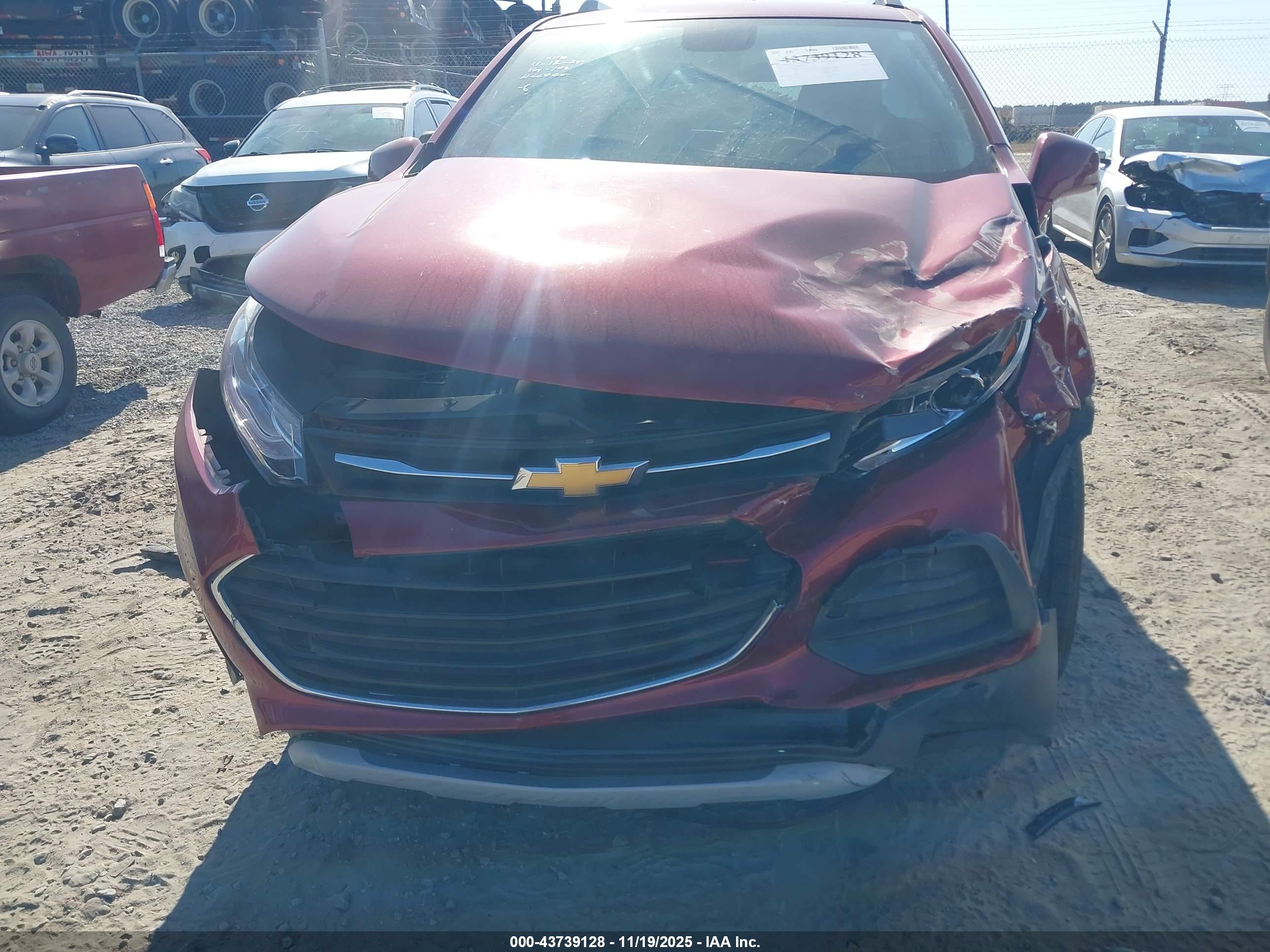CHEVROLET TRAX image 6