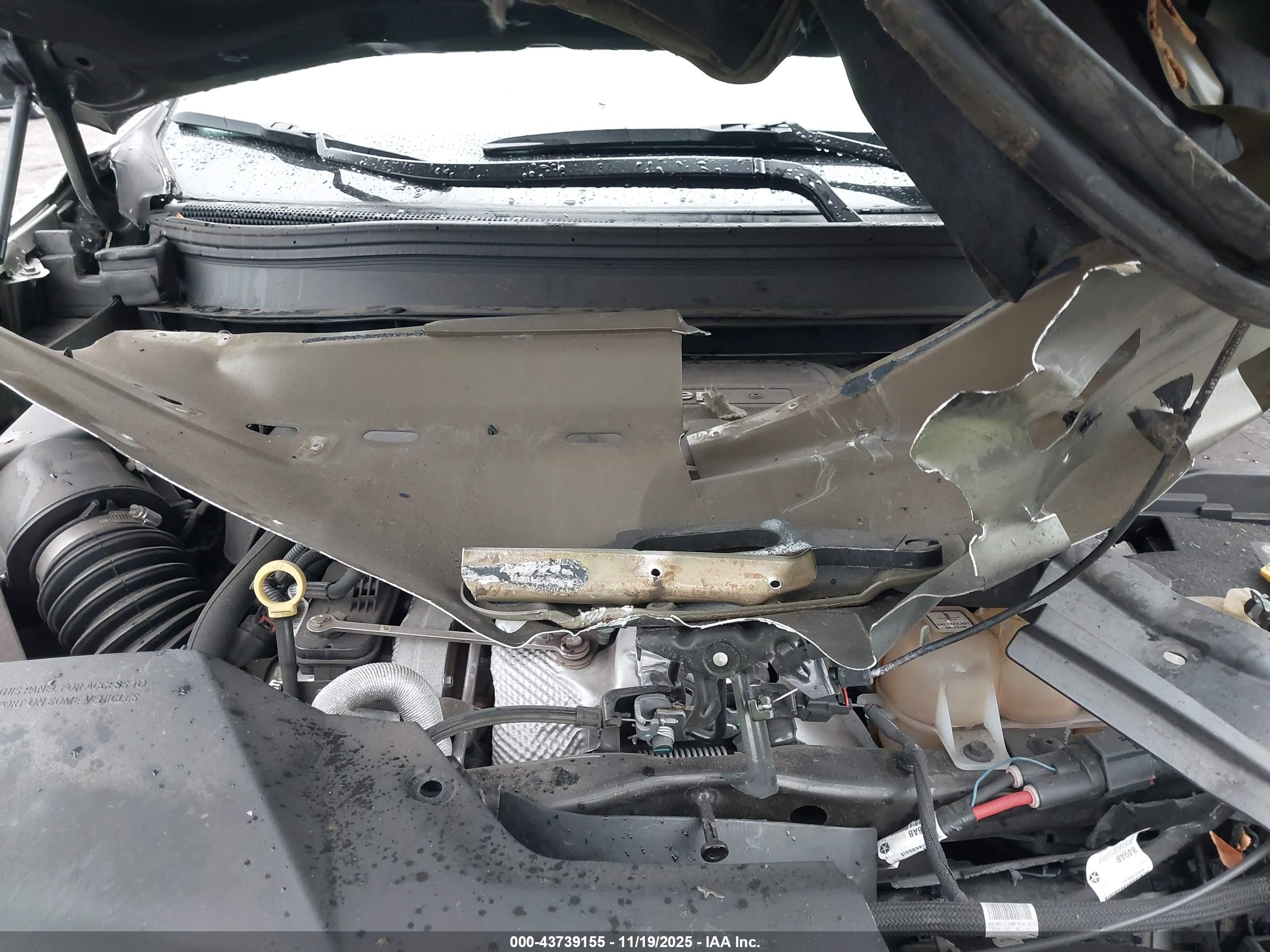 JEEP CHEROKEE image 10