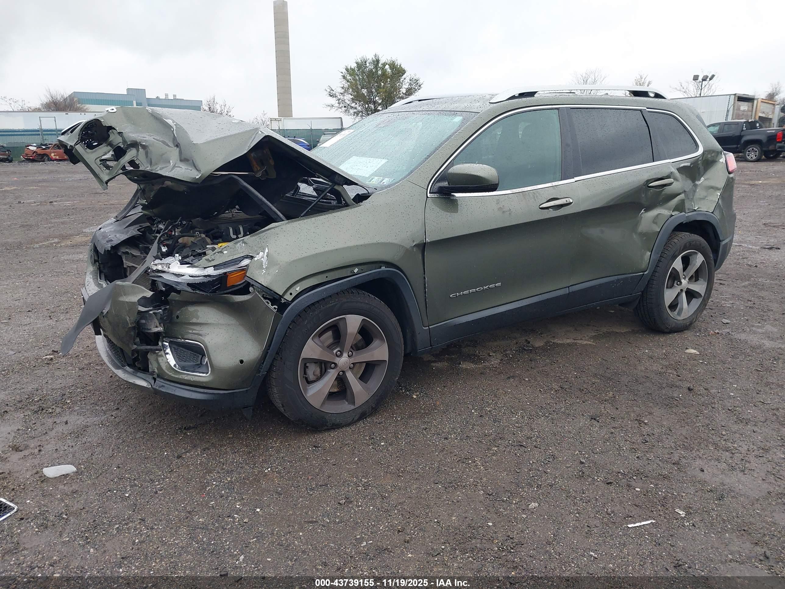 JEEP CHEROKEE image 2