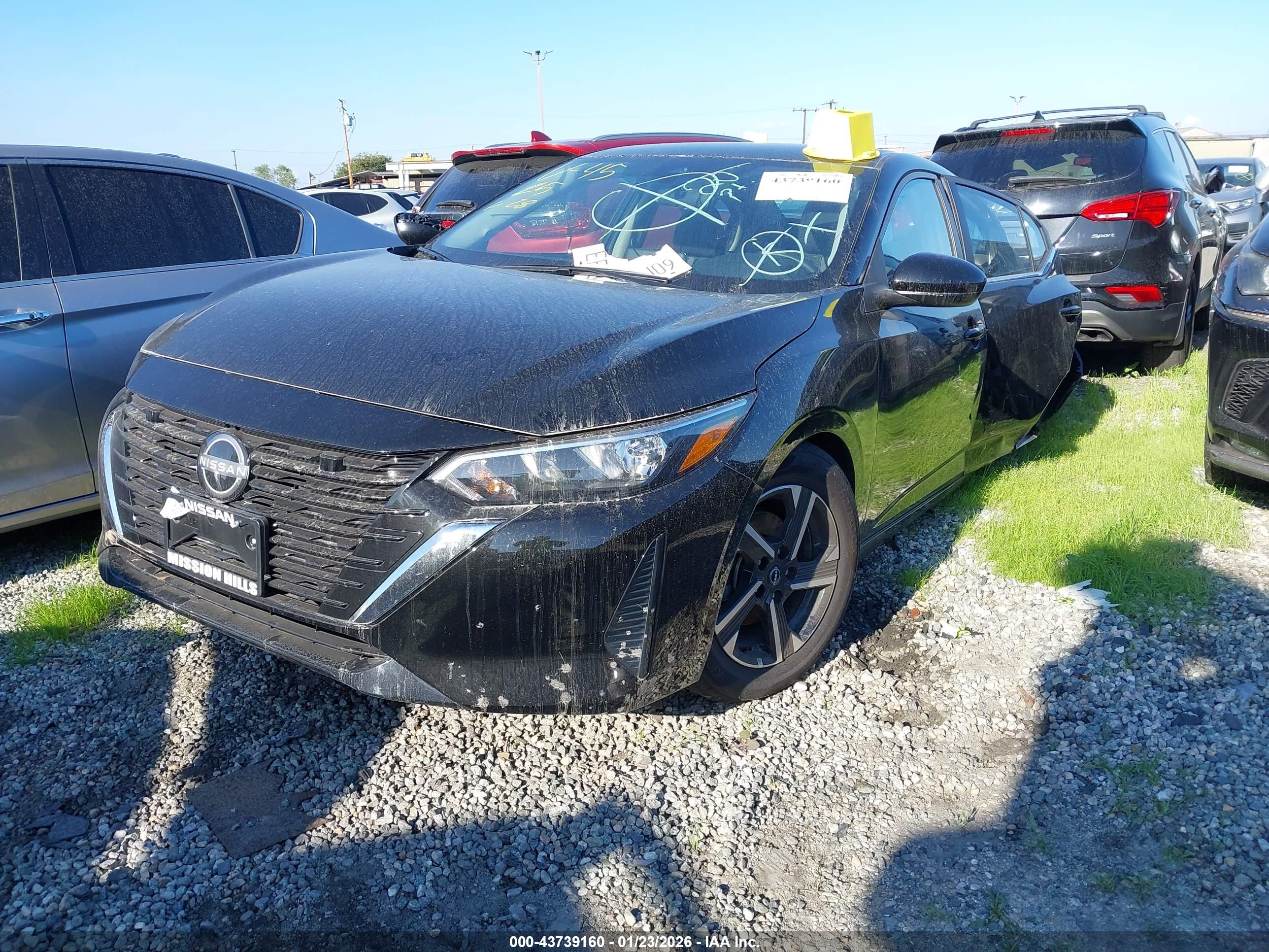 NISSAN SENTRA image 2