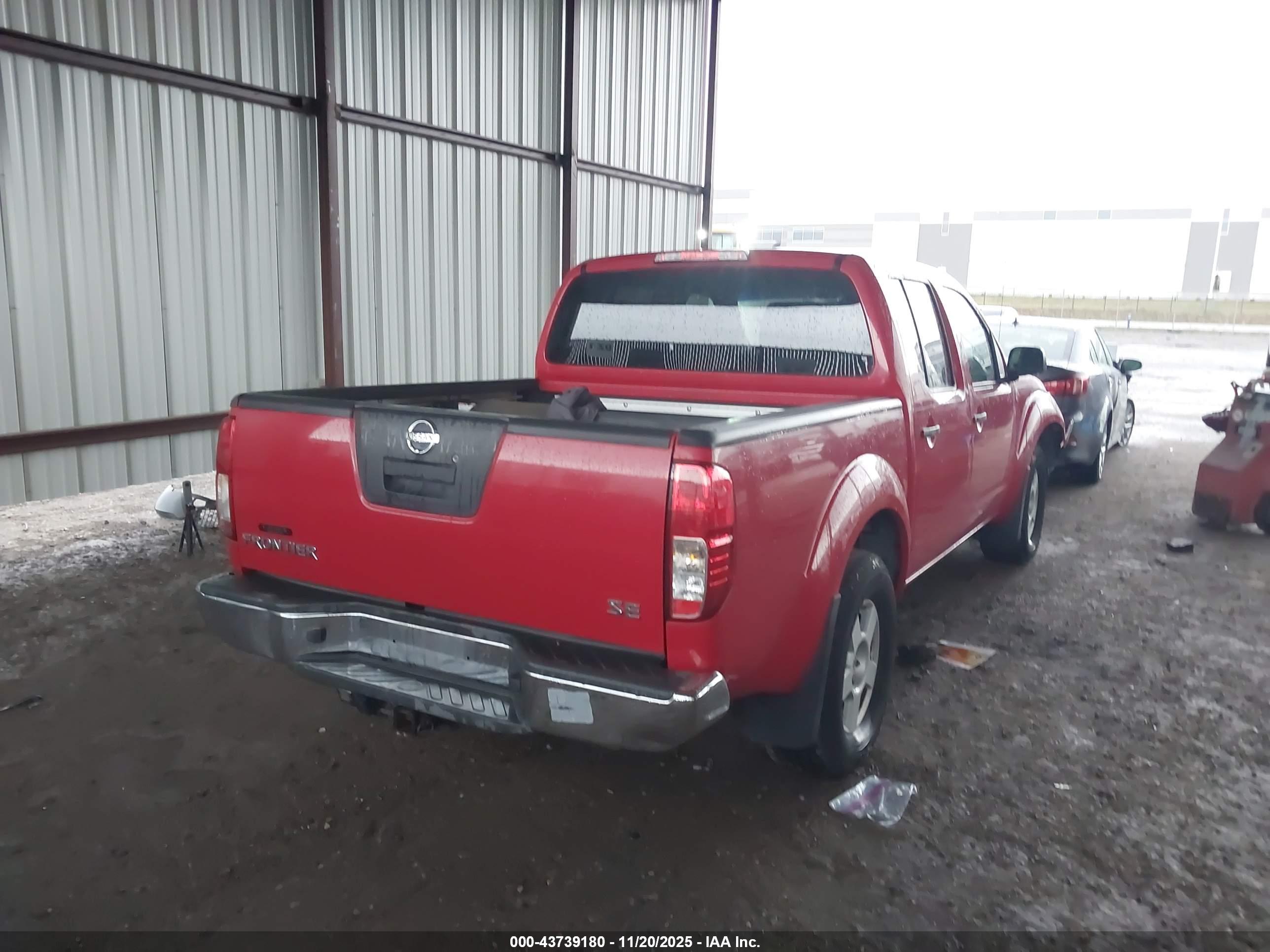 NISSAN FRONTIER image 4