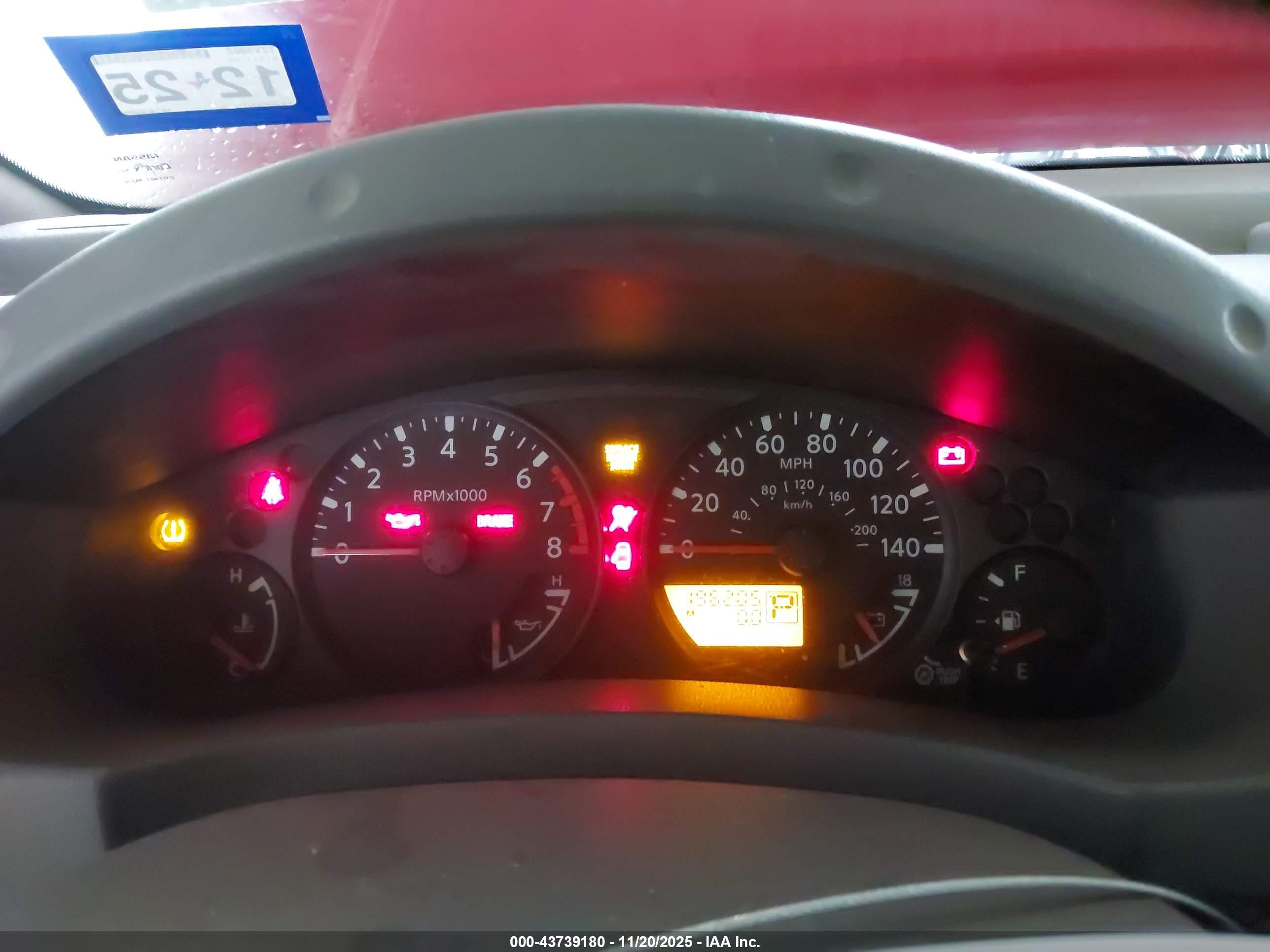 NISSAN FRONTIER image 7
