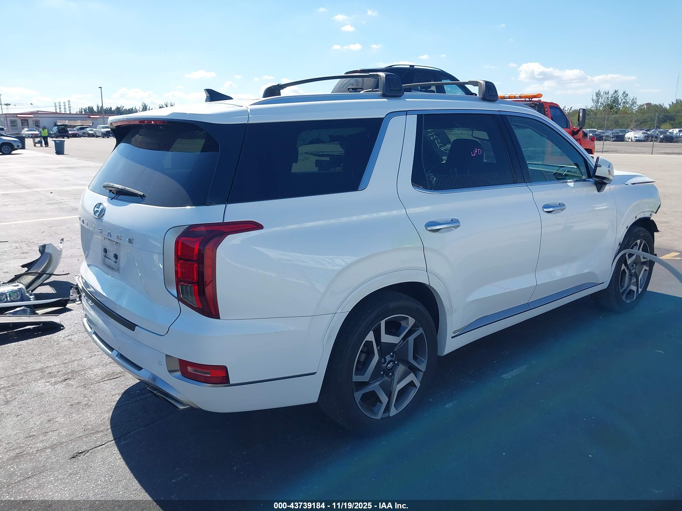 HYUNDAI PALISADE image 4