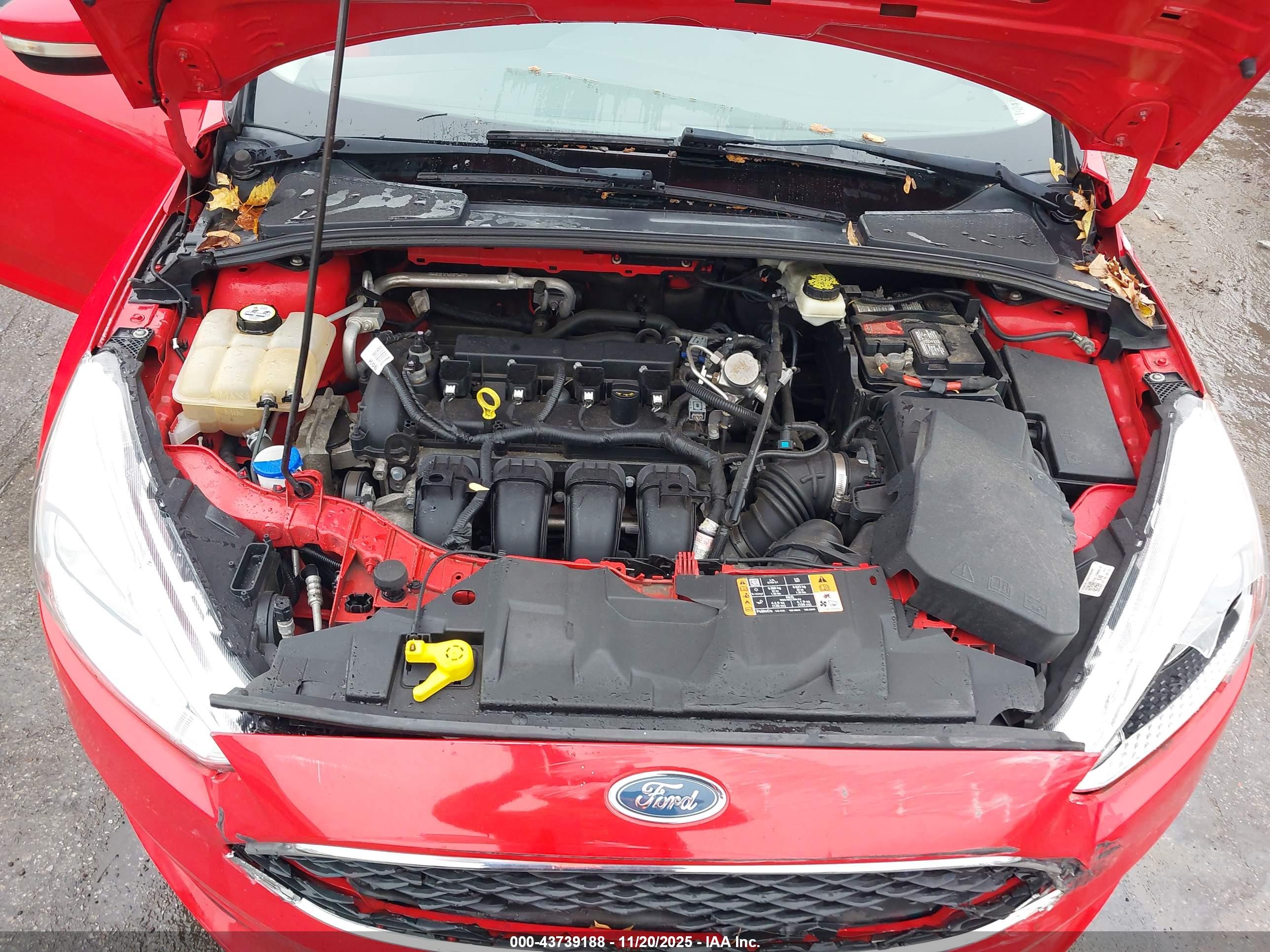 FORD FOCUS image 10