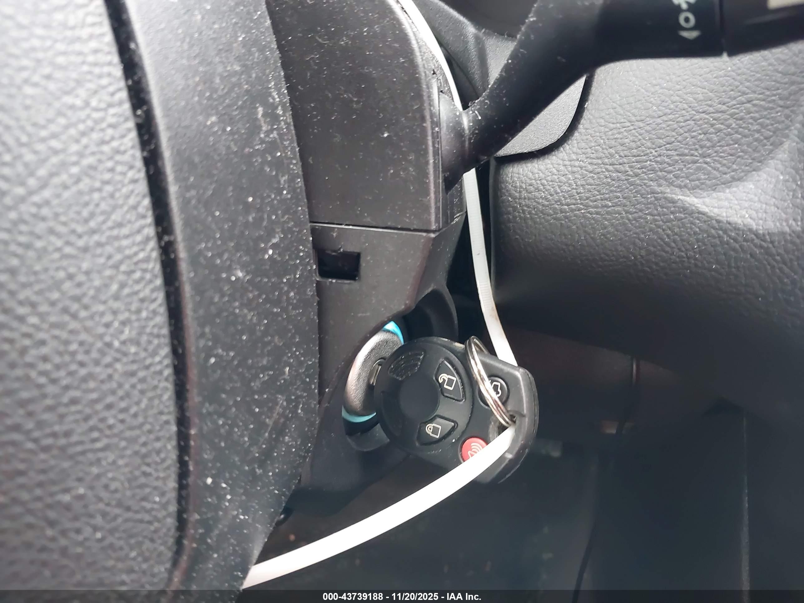 FORD FOCUS image 11