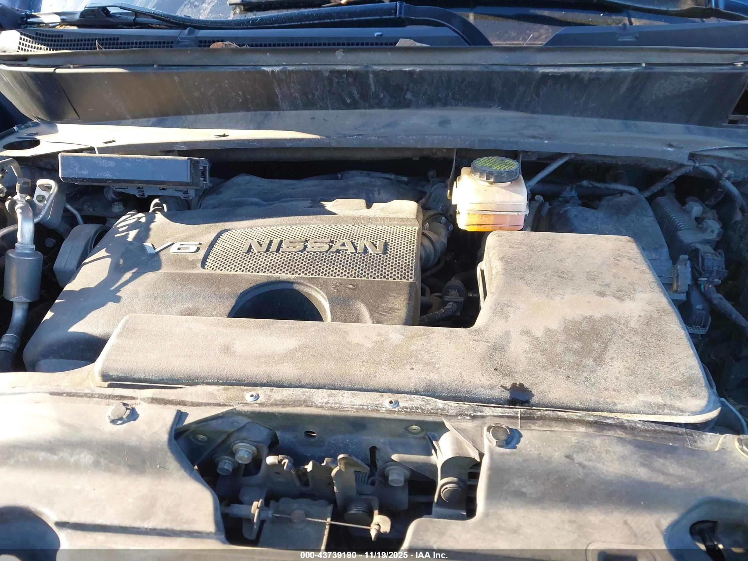 NISSAN PATHFINDER image 10