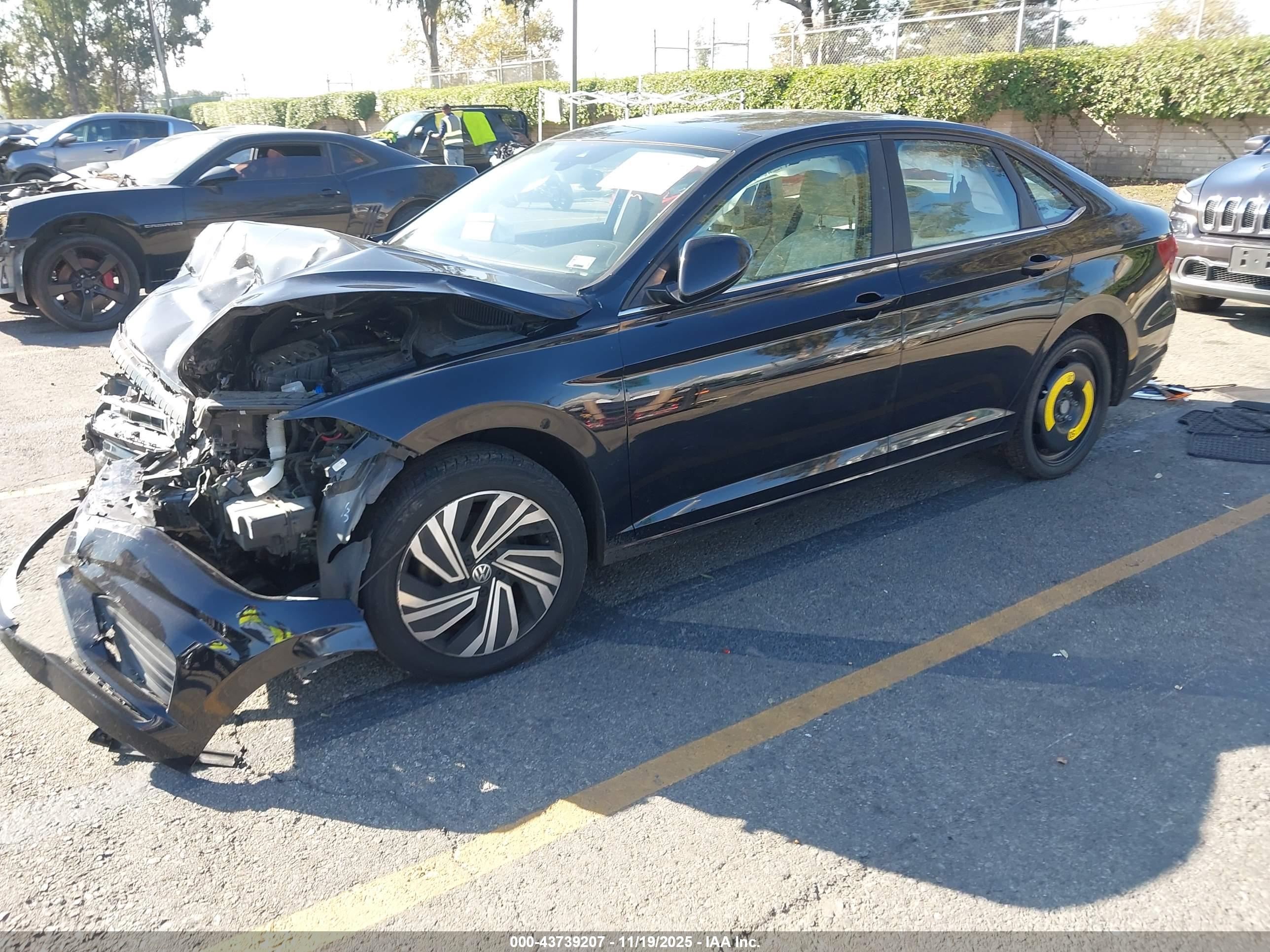 VOLKSWAGEN JETTA image 2