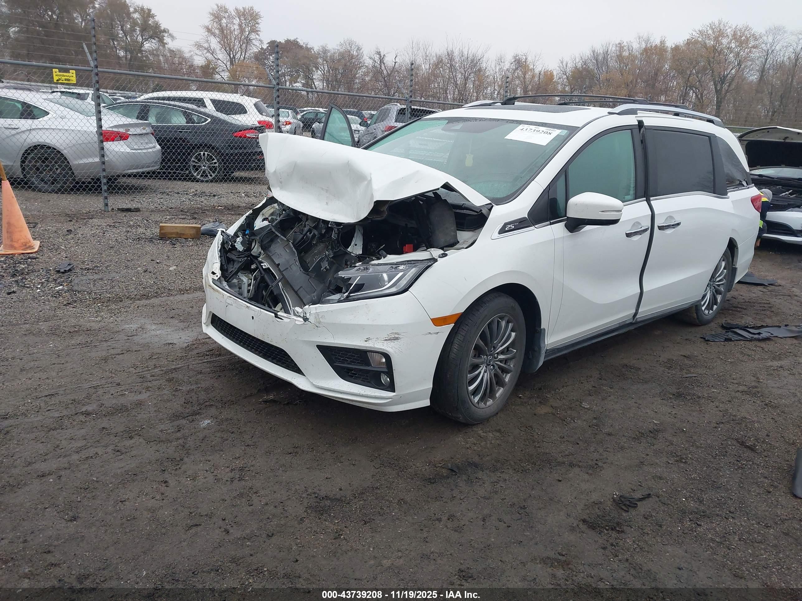 HONDA ODYSSEY image 2