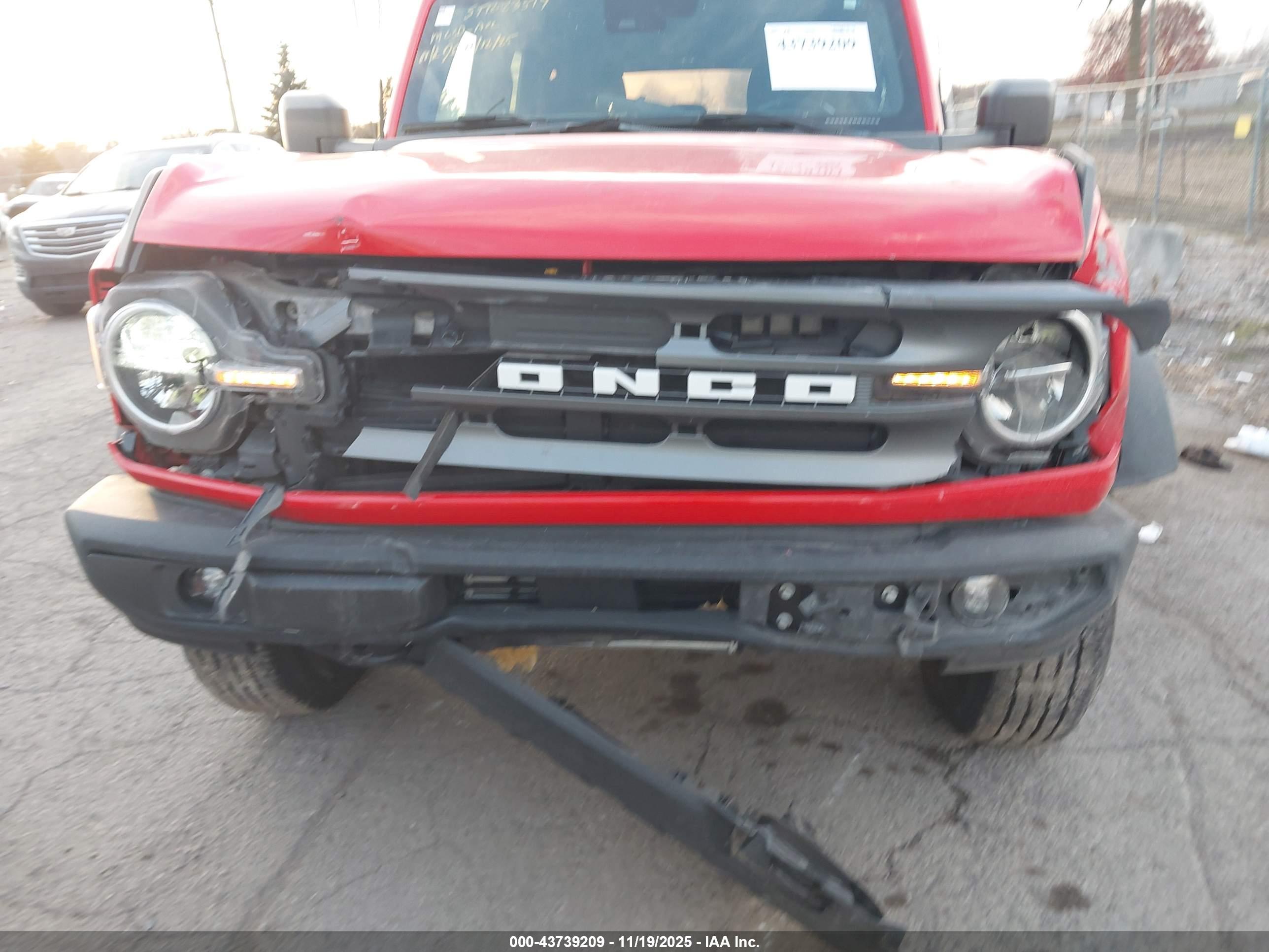 FORD BRONCO image 6