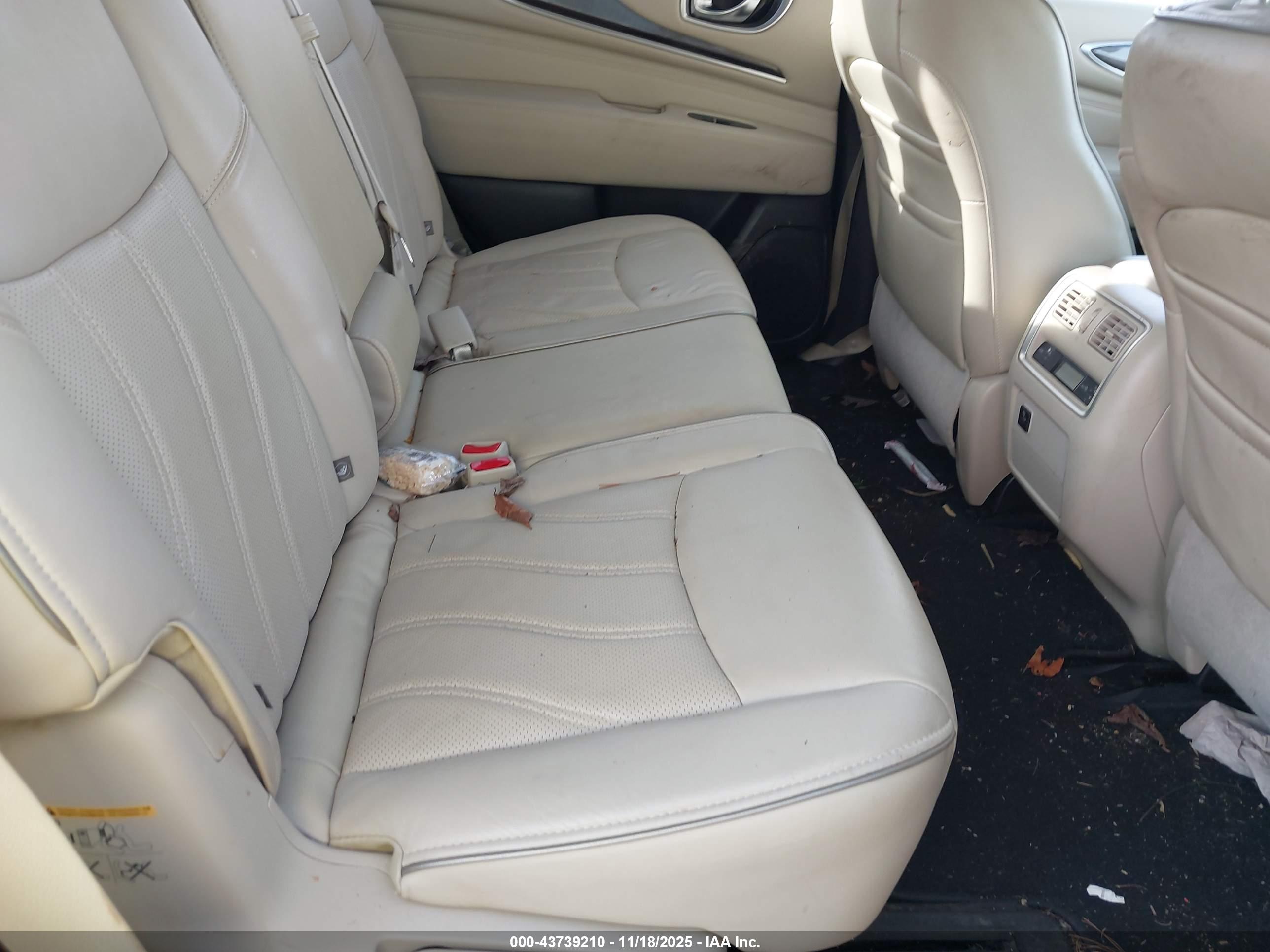 INFINITI QX60 image 8