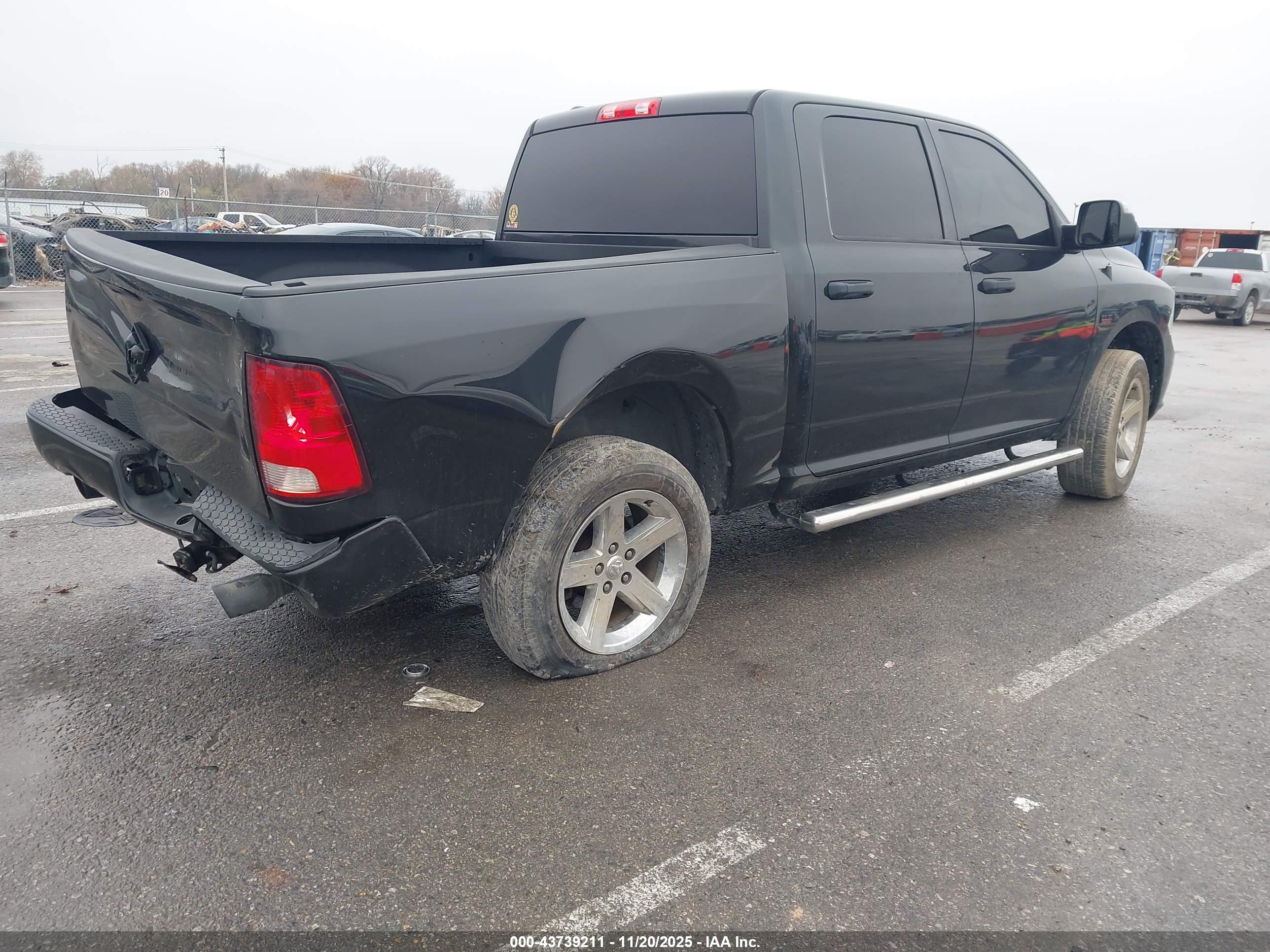 RAM 1500 image 4
