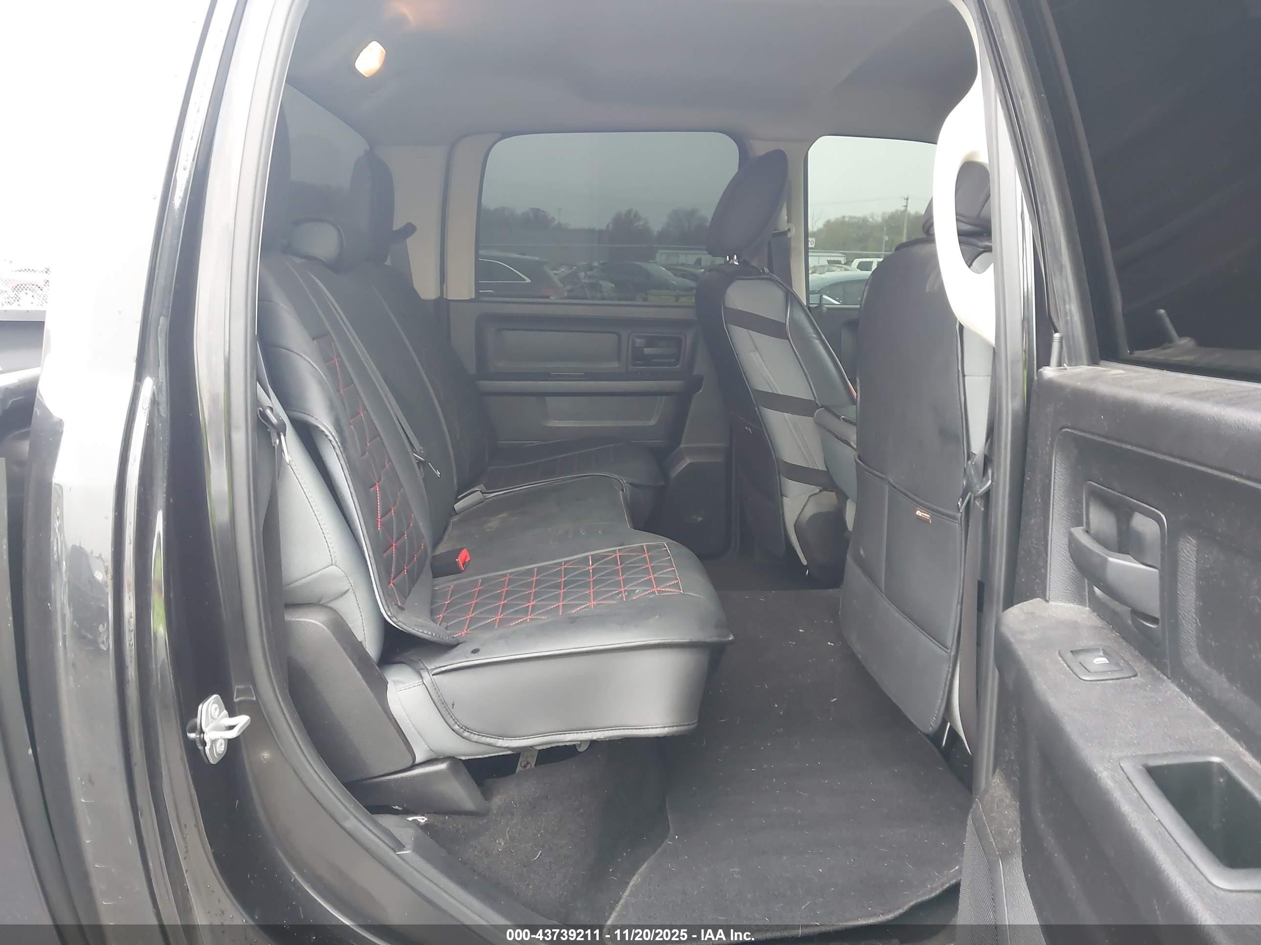 RAM 1500 image 8