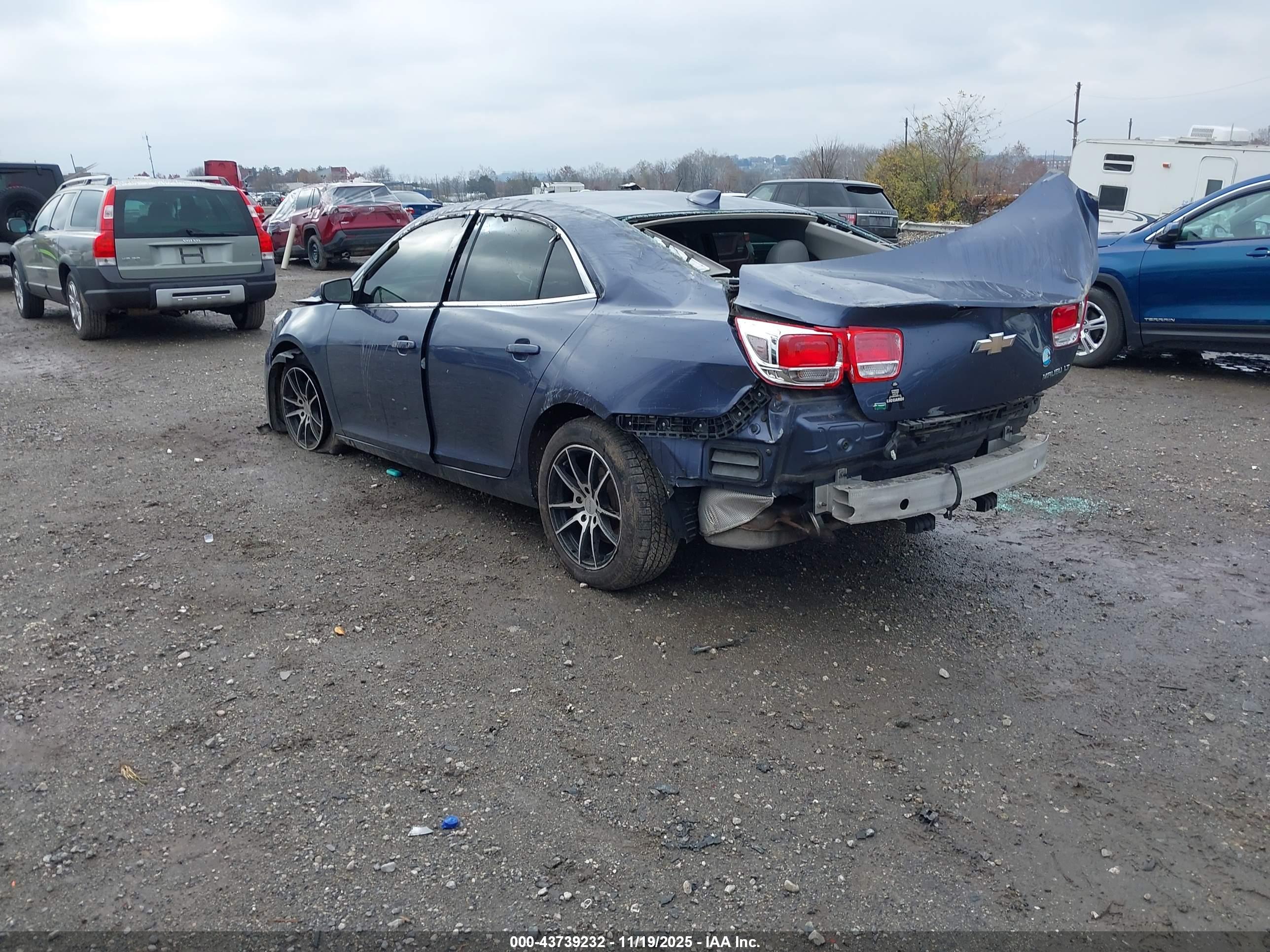 CHEVROLET MALIBU image 3