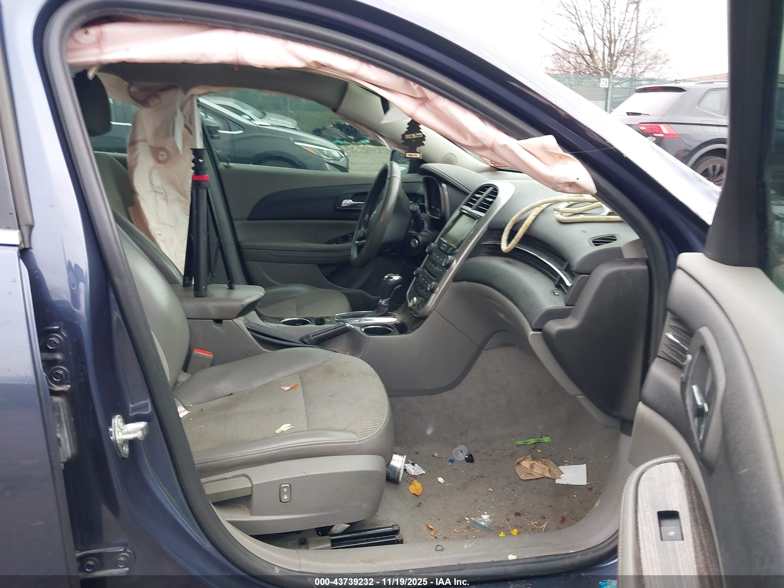 CHEVROLET MALIBU image 5