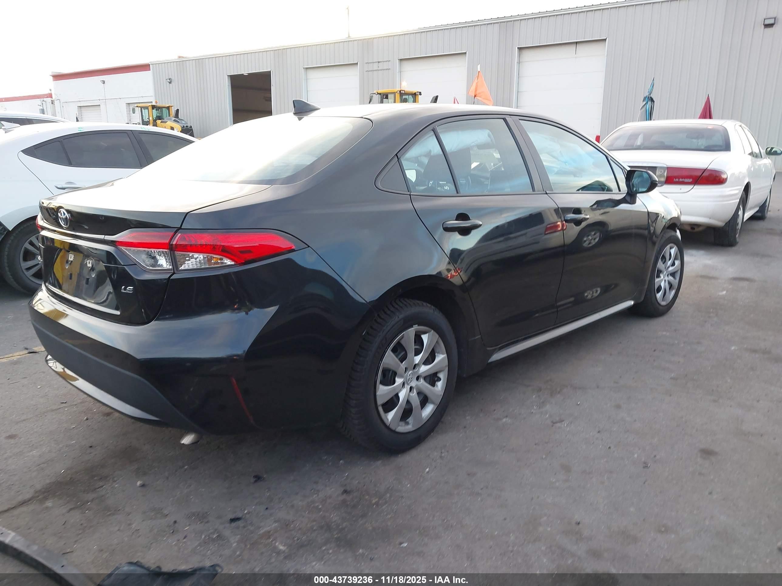 TOYOTA COROLLA image 4