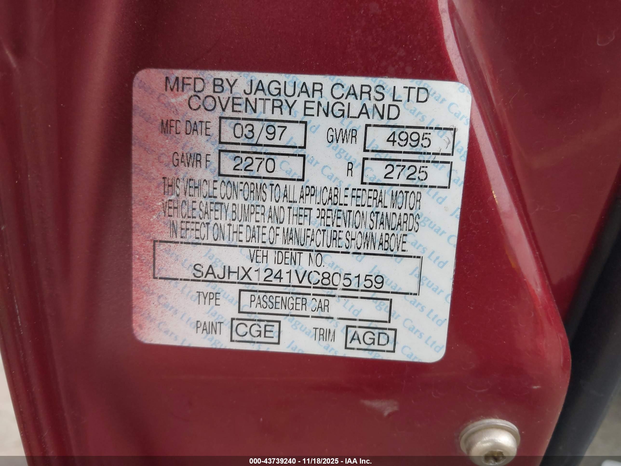 JAGUAR XJ6 image 9