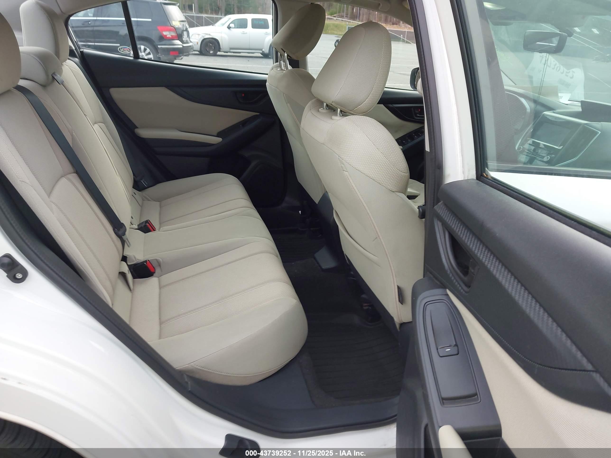 SUBARU IMPREZA image 8
