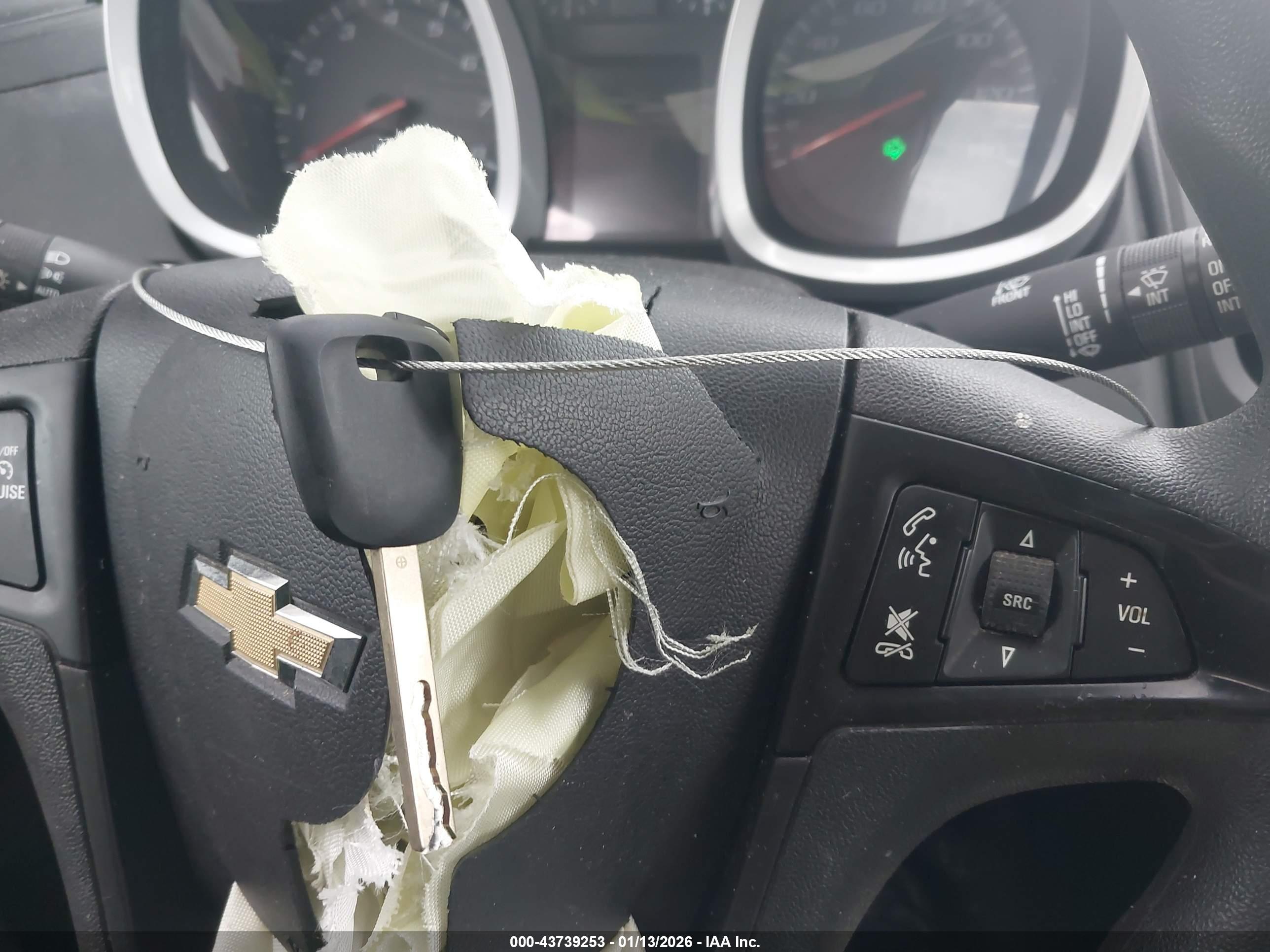 CHEVROLET EQUINOX image 11