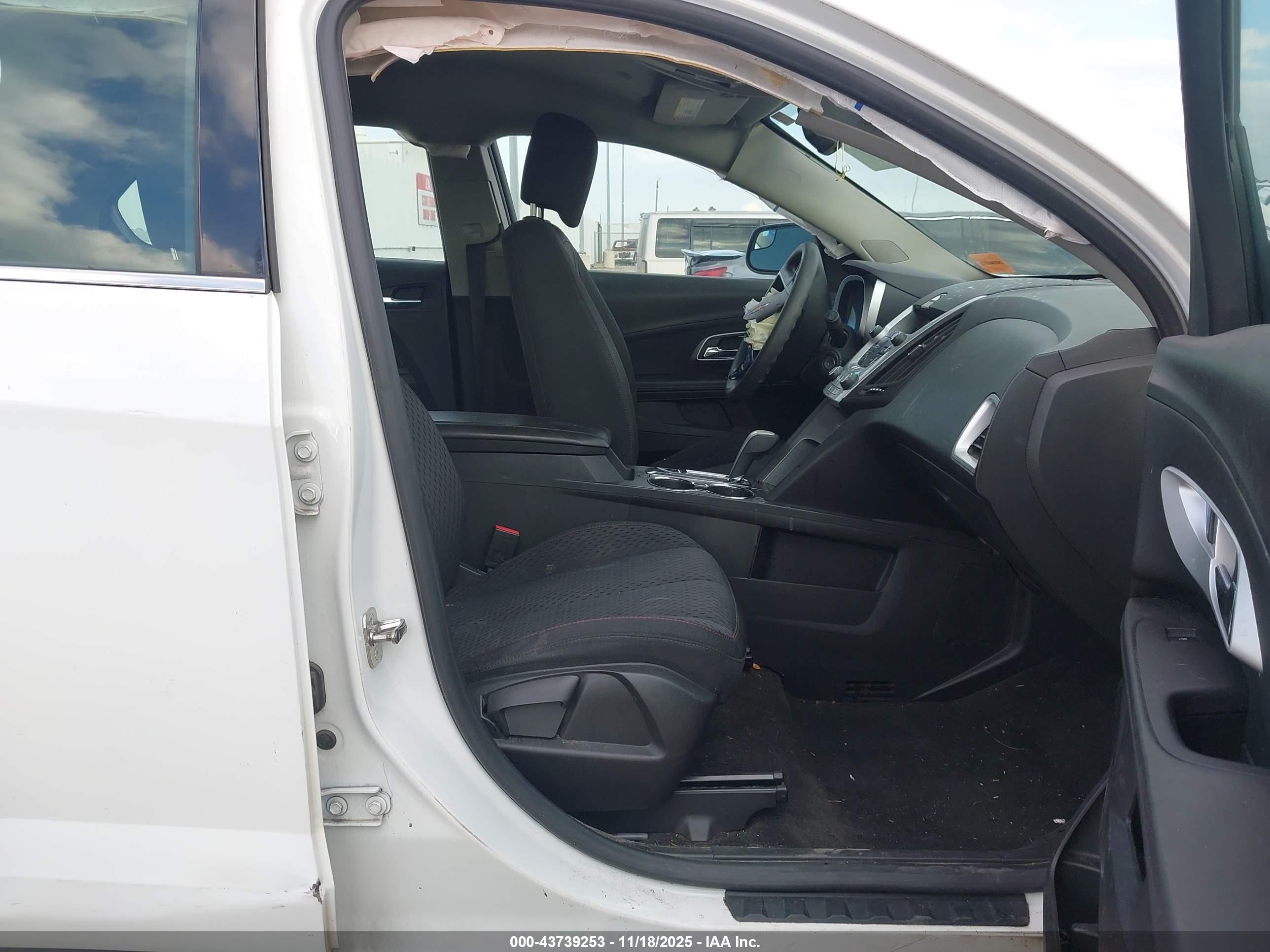 CHEVROLET EQUINOX image 5