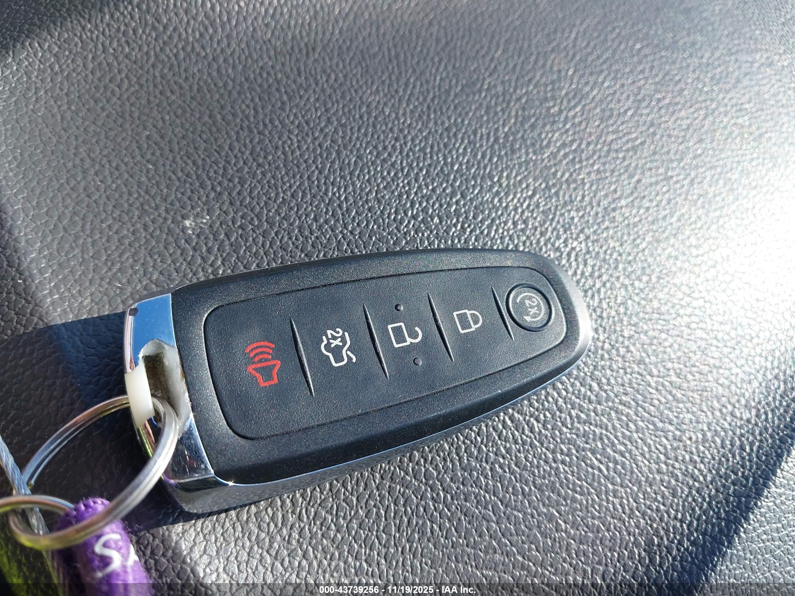 FORD EDGE image 11