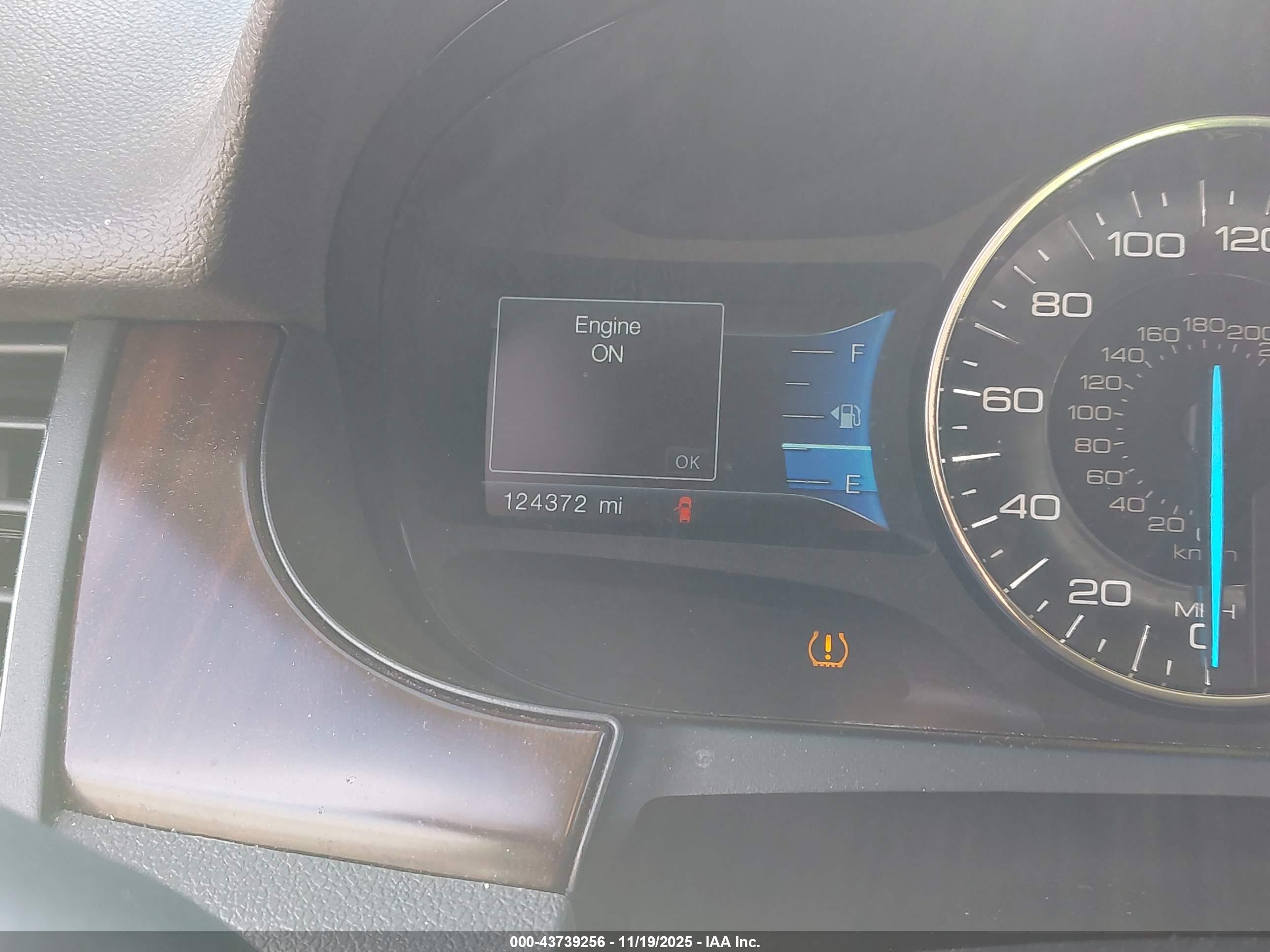 FORD EDGE image 7