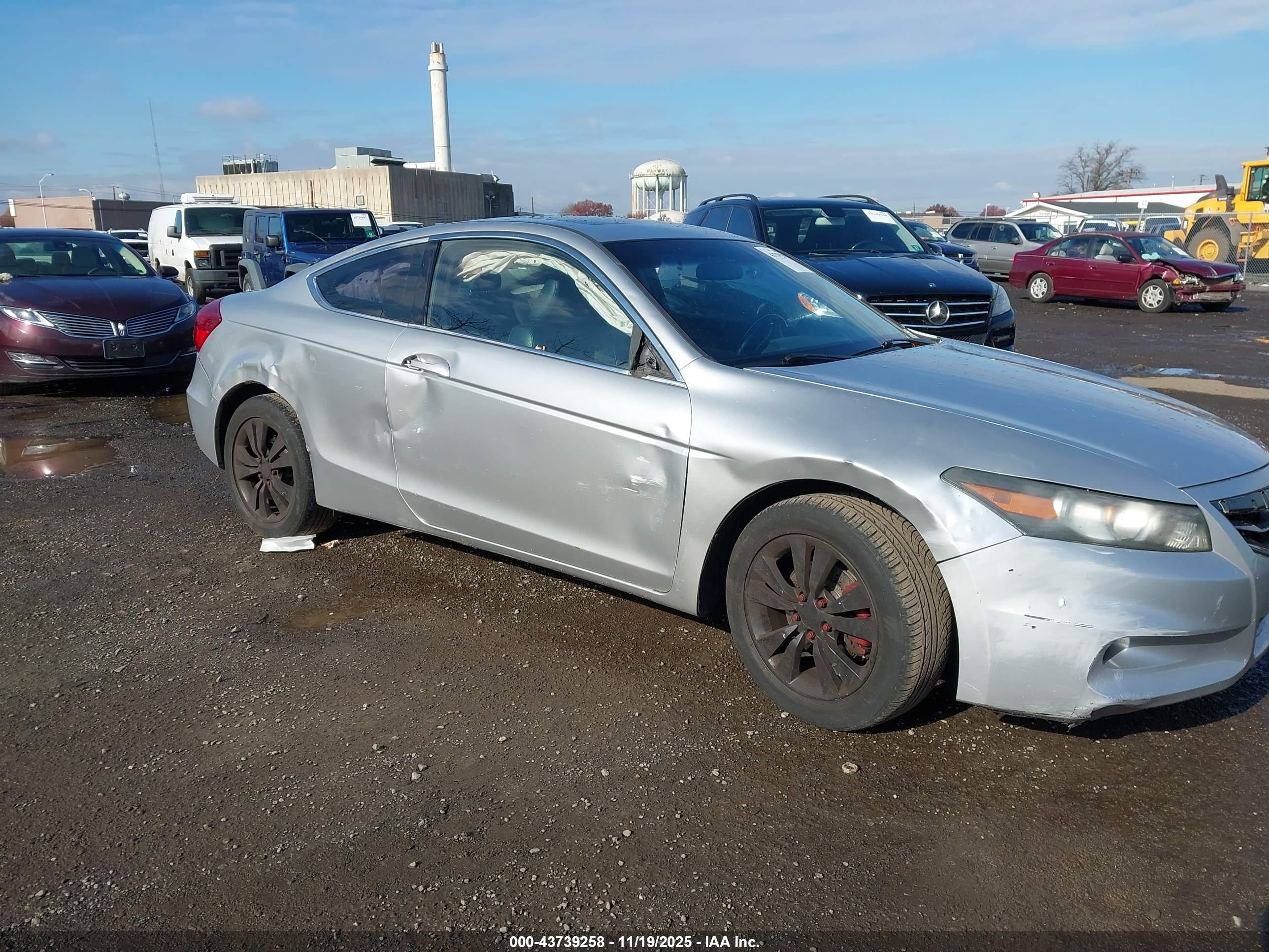 HONDA ACCORD image 6