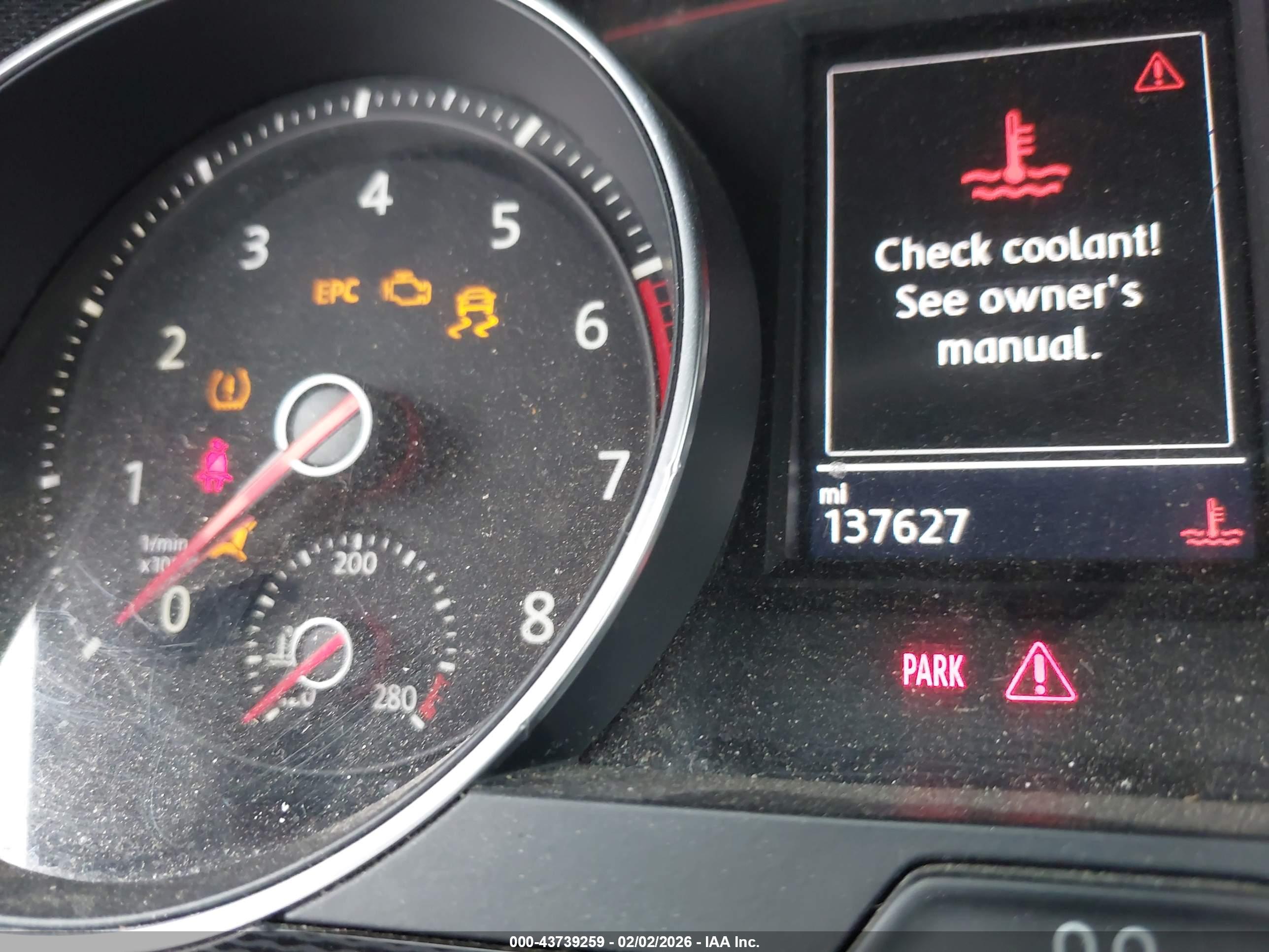 VOLKSWAGEN GOLF image 7