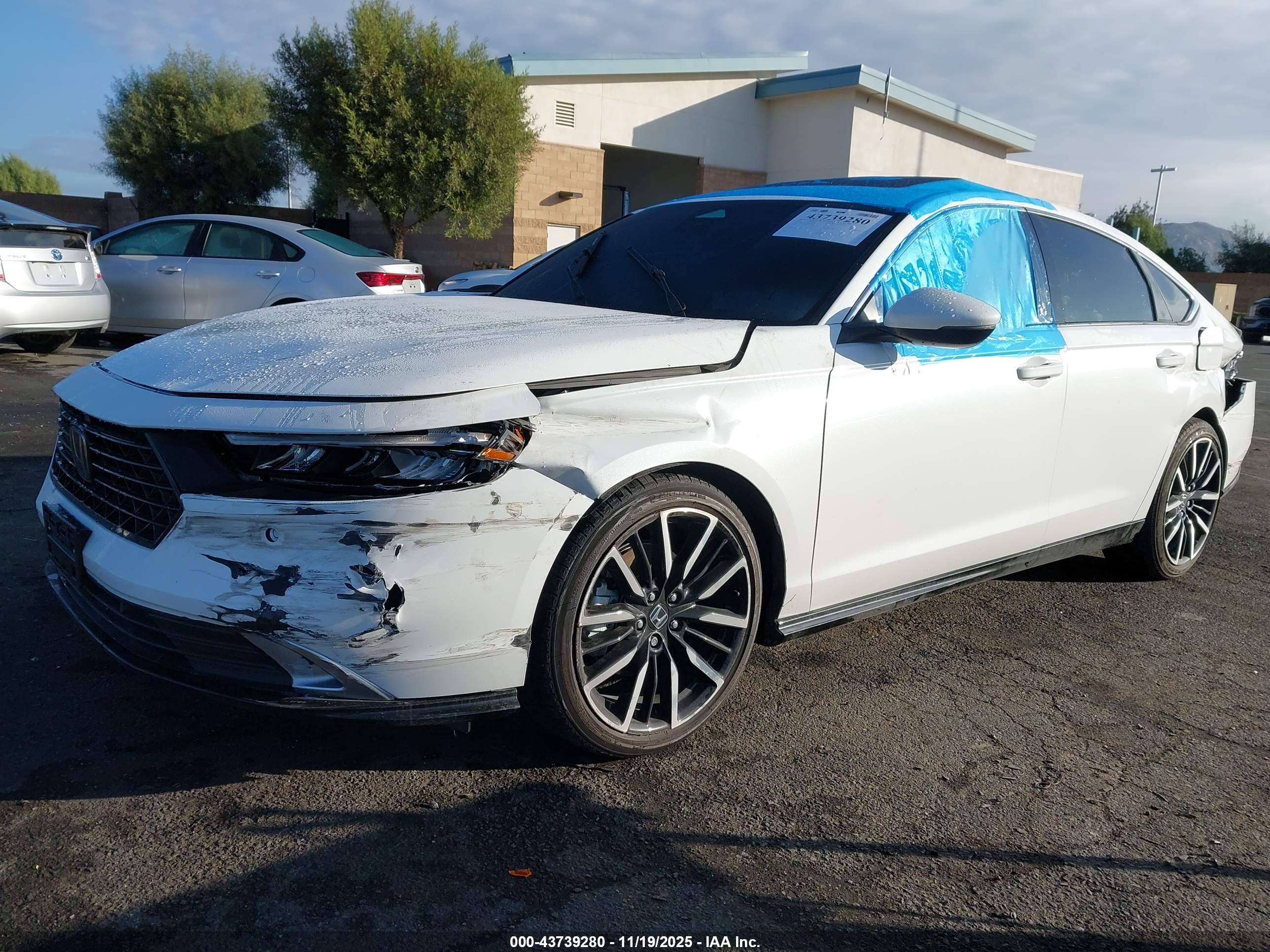 HONDA ACCORD image 2