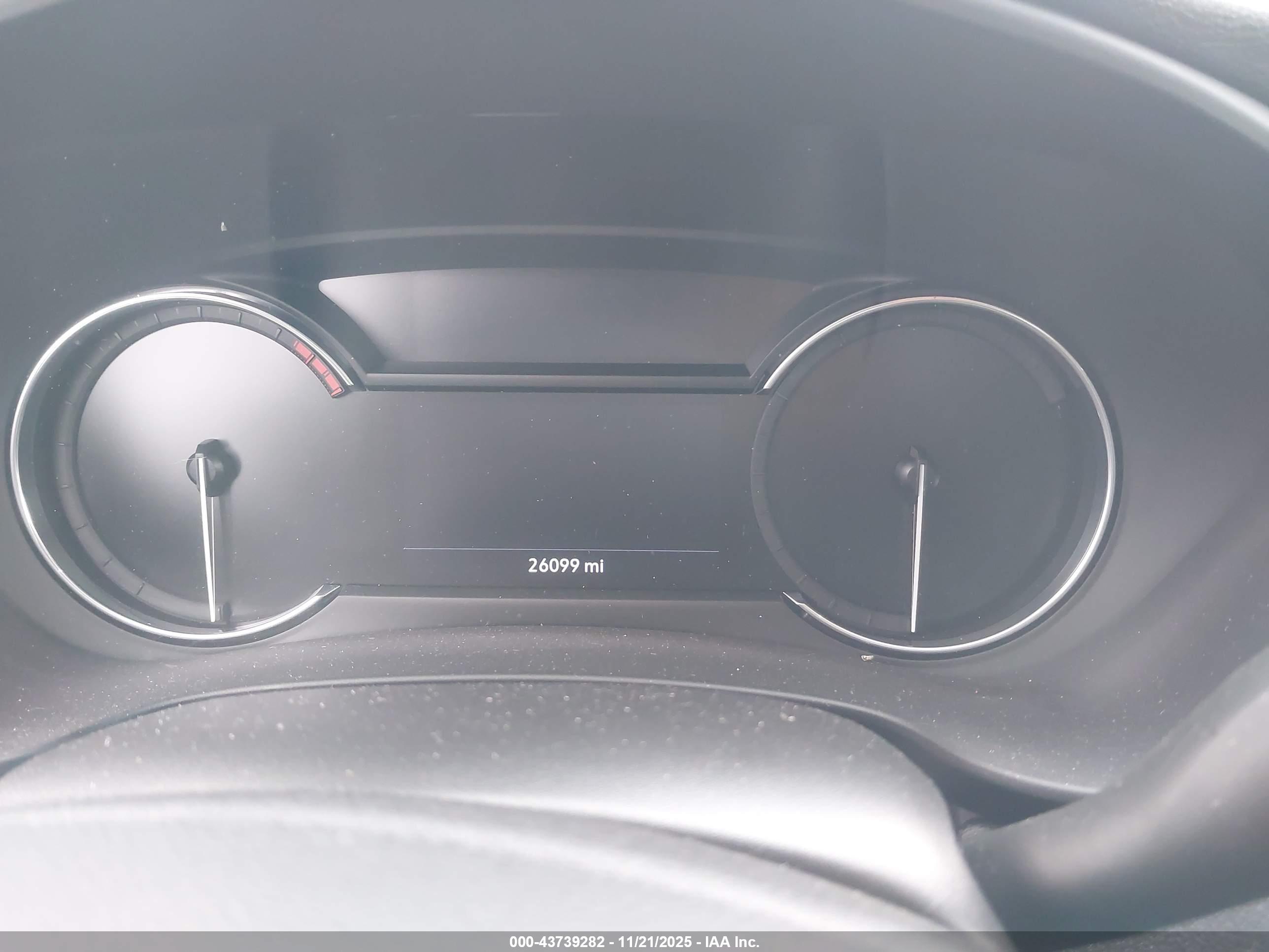 CADILLAC XT4 image 7