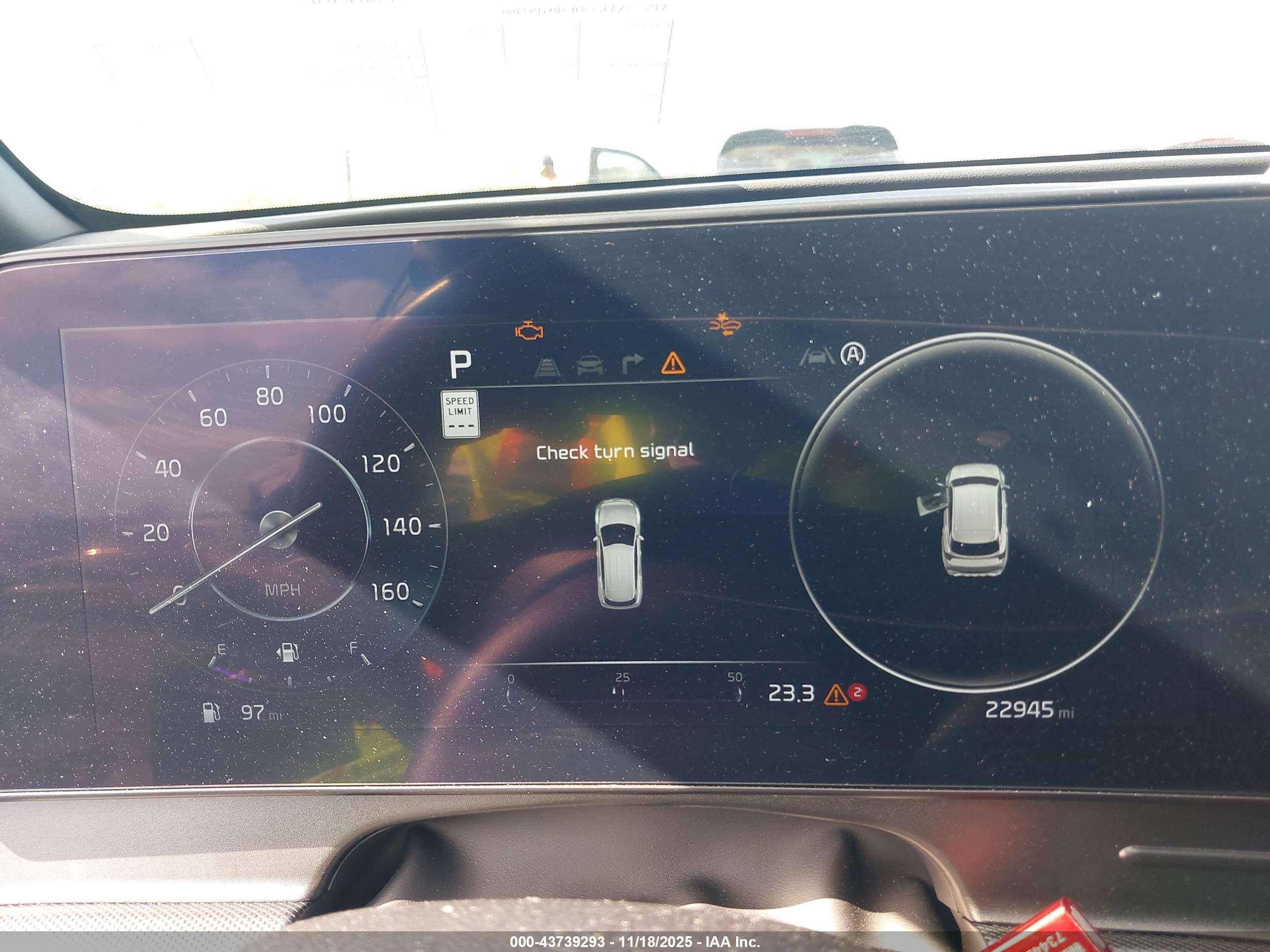 KIA SPORTAGE image 7