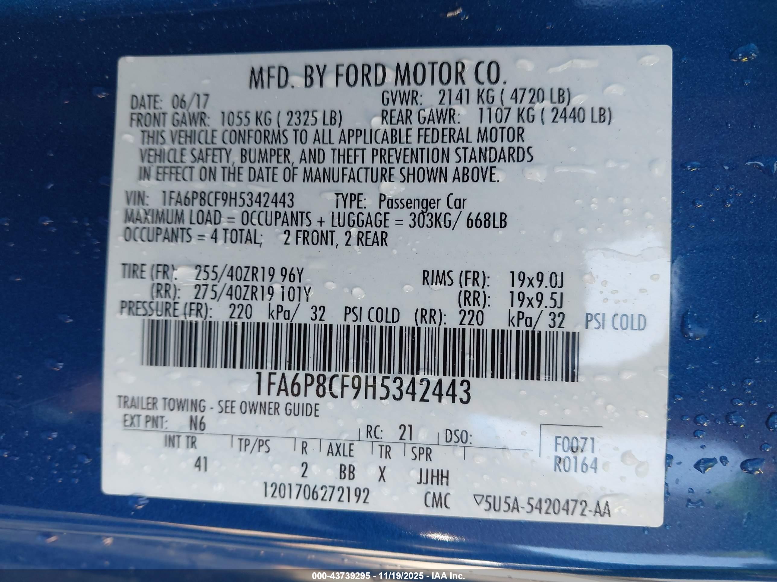 FORD MUSTANG image 9