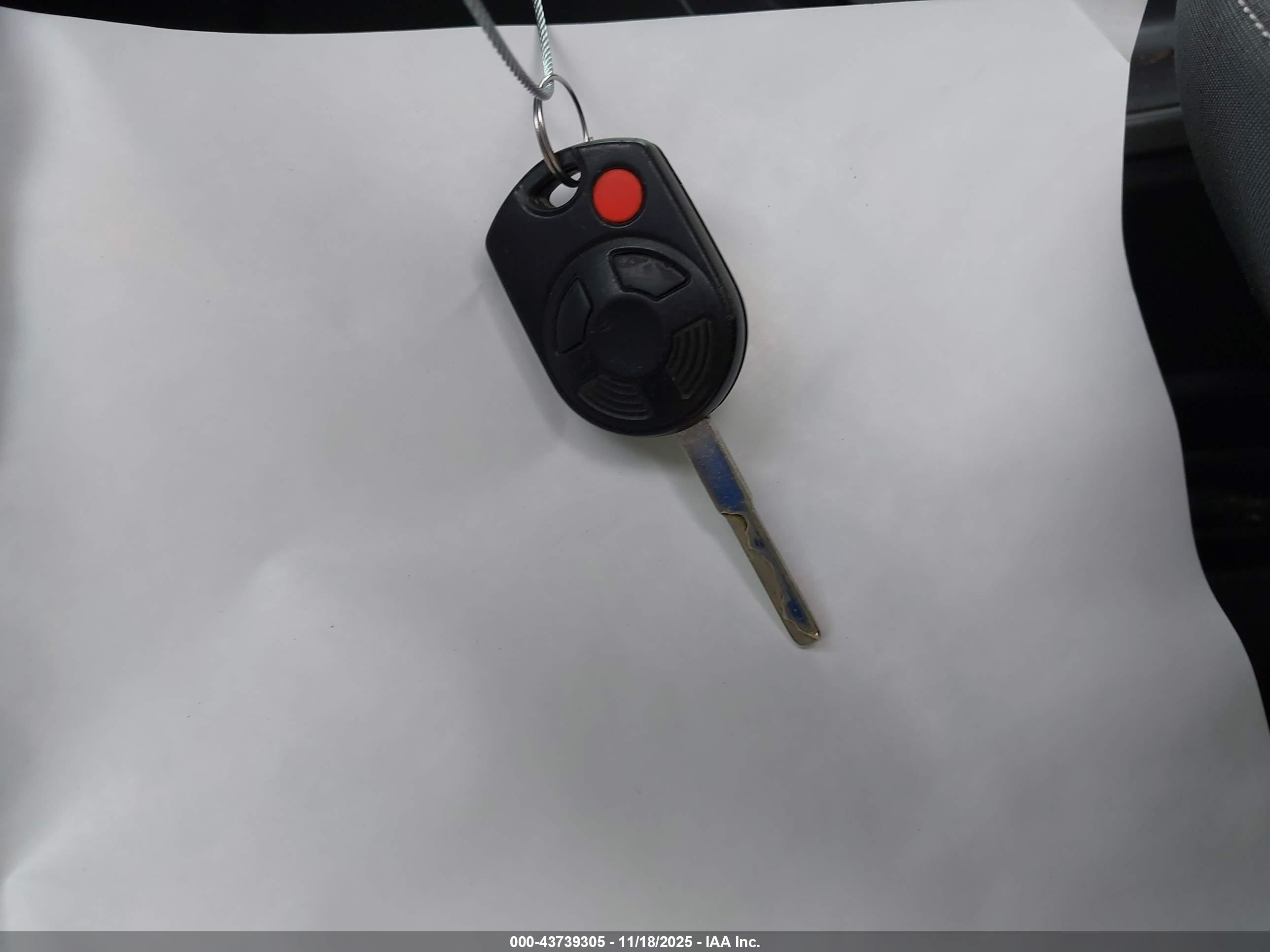 FORD ESCAPE image 11